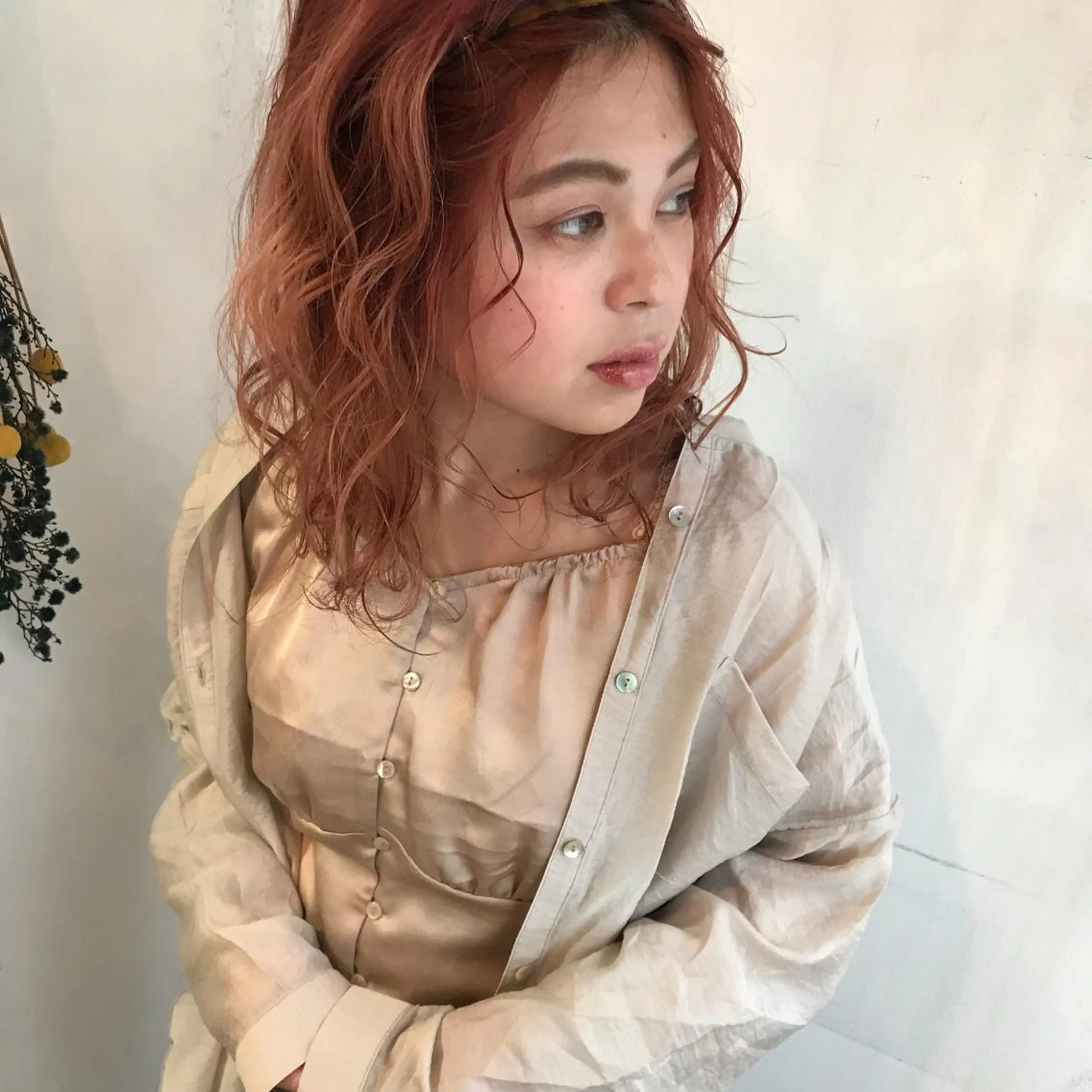 セミロング ヘアカラー 韓国 / 中国ヘア 🦋Noniのヘアスタイル