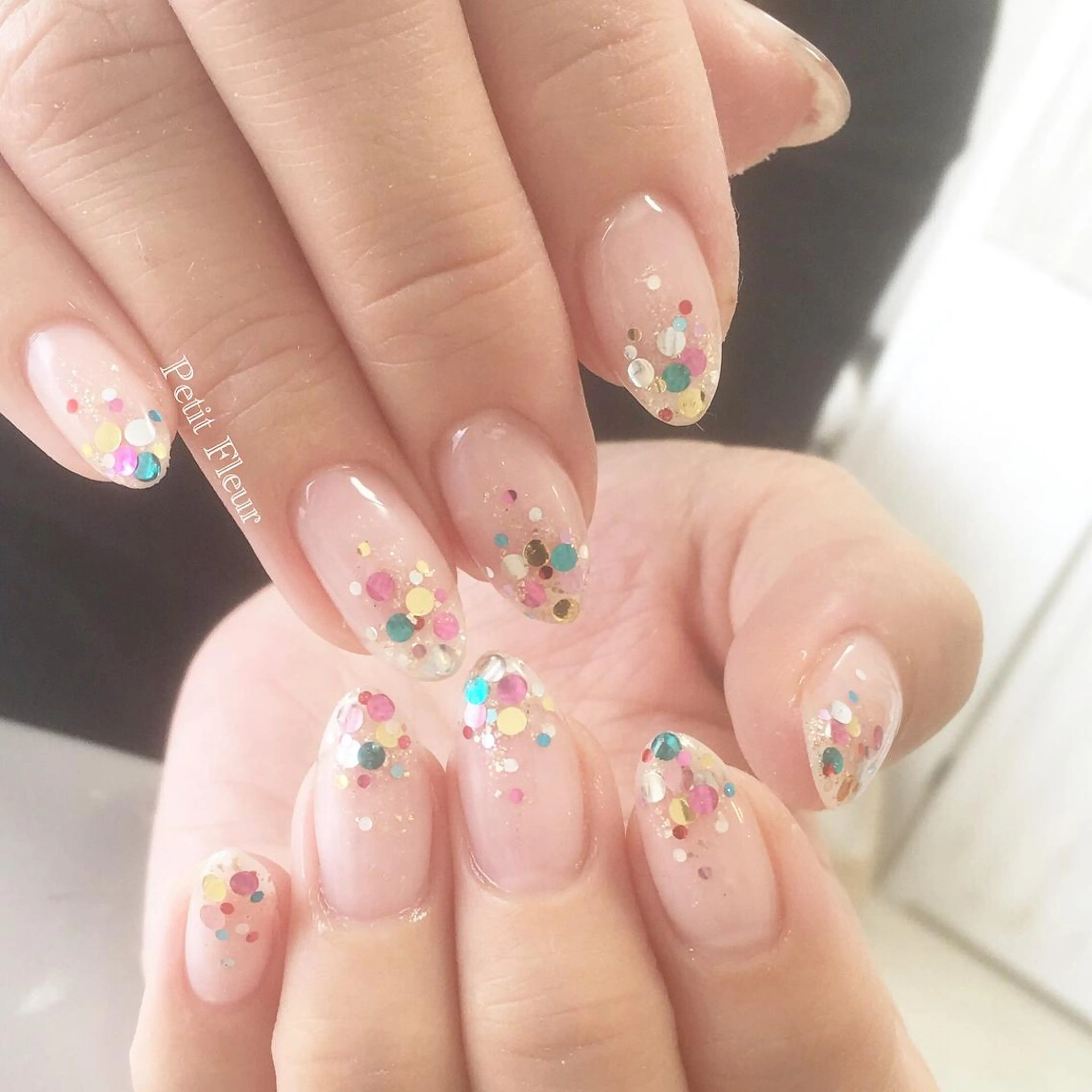 ネイル クリアネイル ホログラムネイル キラキラネイル ラメ(グリッター) Petit Fleur所属・青柳 亜梨奈のマツエク・マツパデザイン