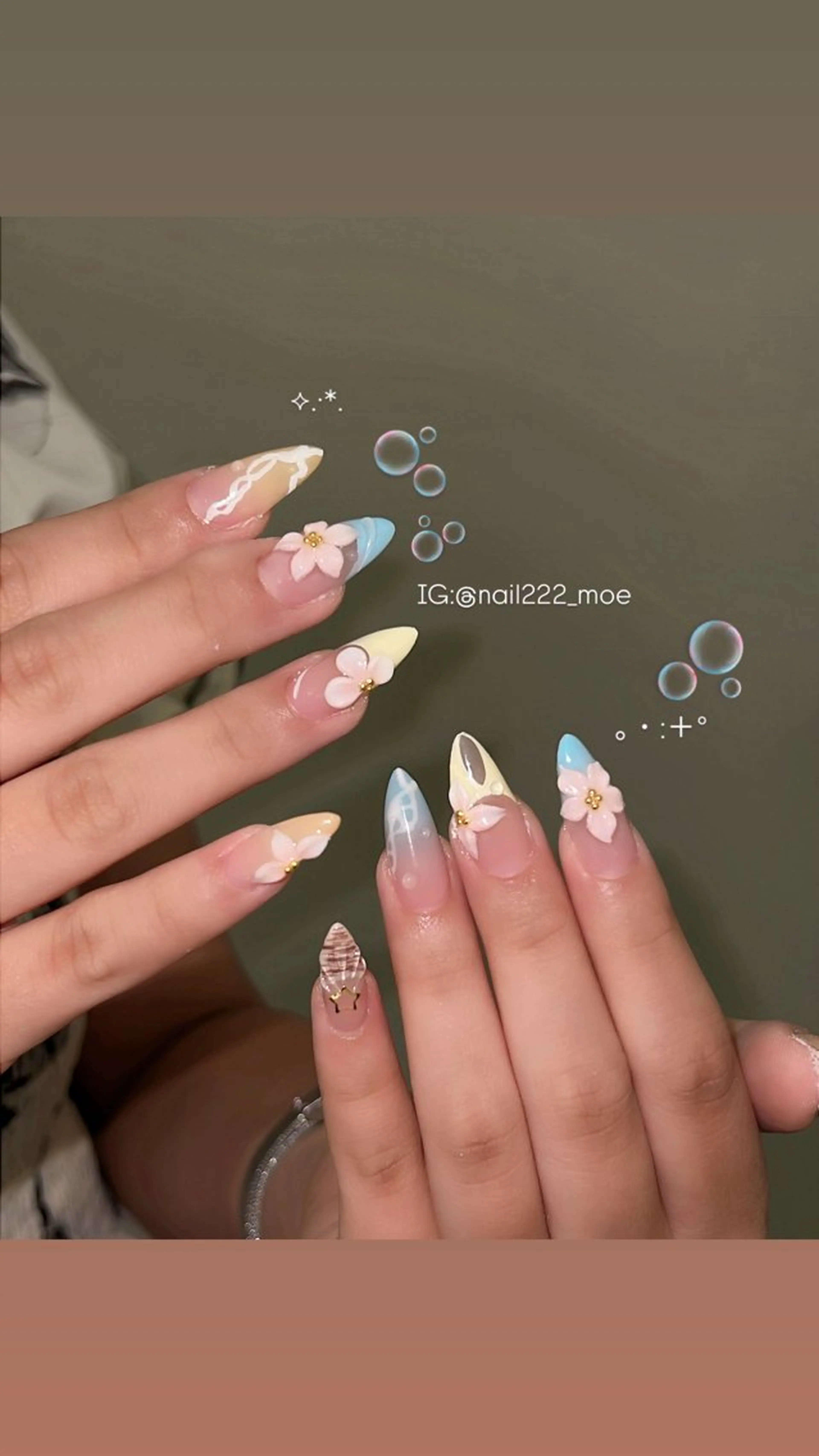 ネイル ハンドネイル ⟡.*222⋰˚☆ MöEのネイルデザイン