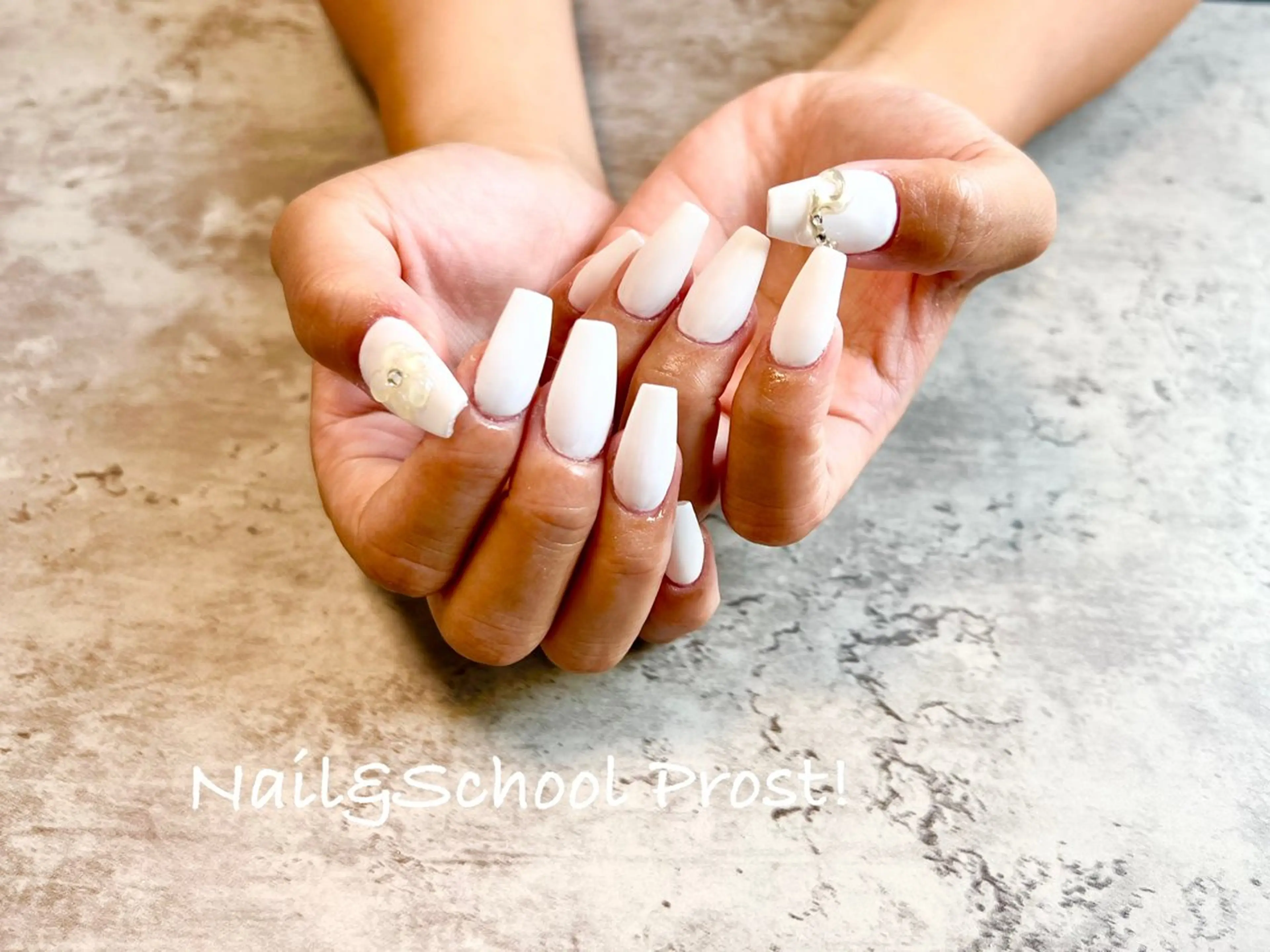 ネイル Nails Prost!のネイルデザイン