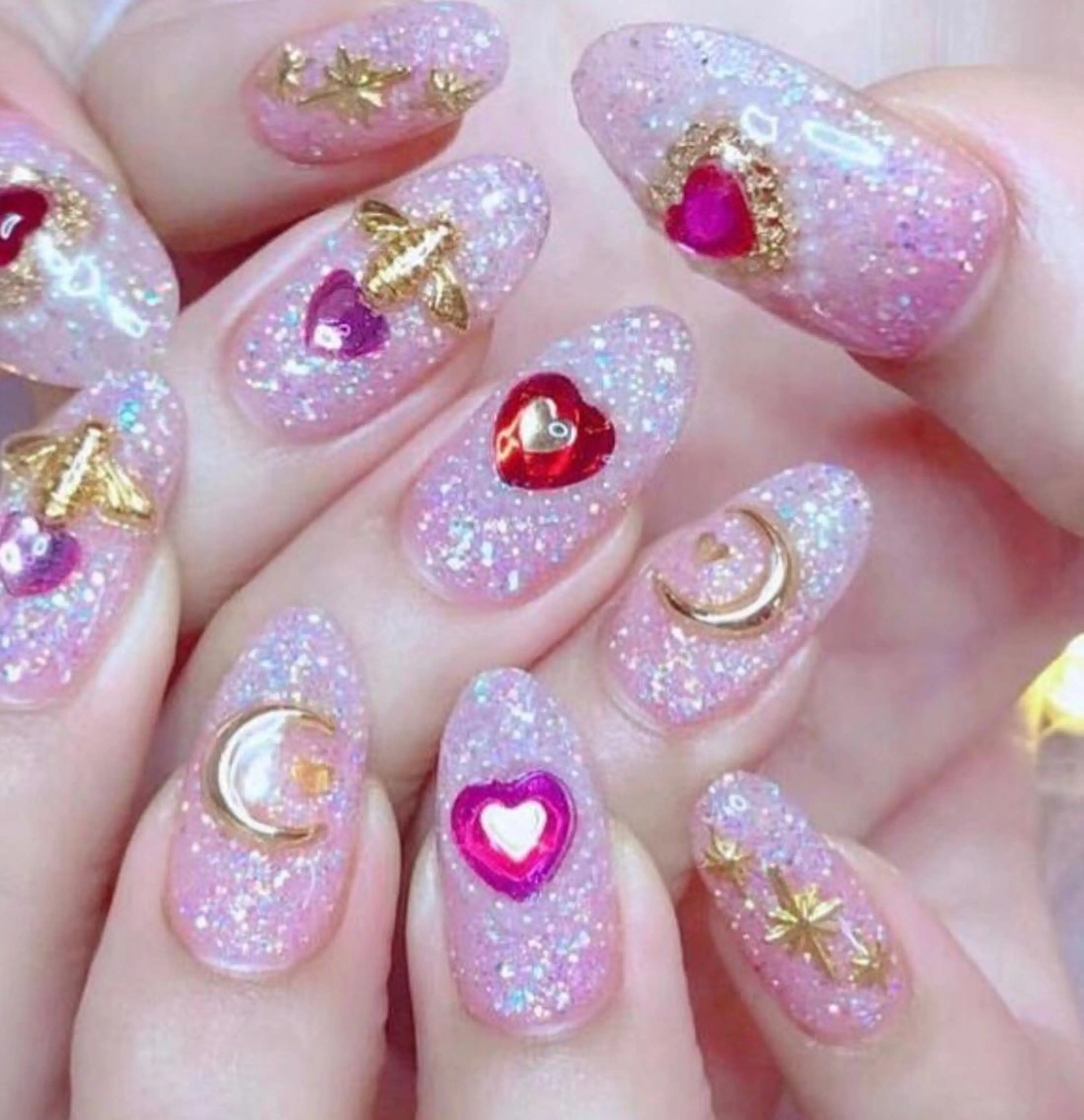 ネイル 「Honey NAIL新宿店」所属・Honey スカルプ専門店のネイルデザイン