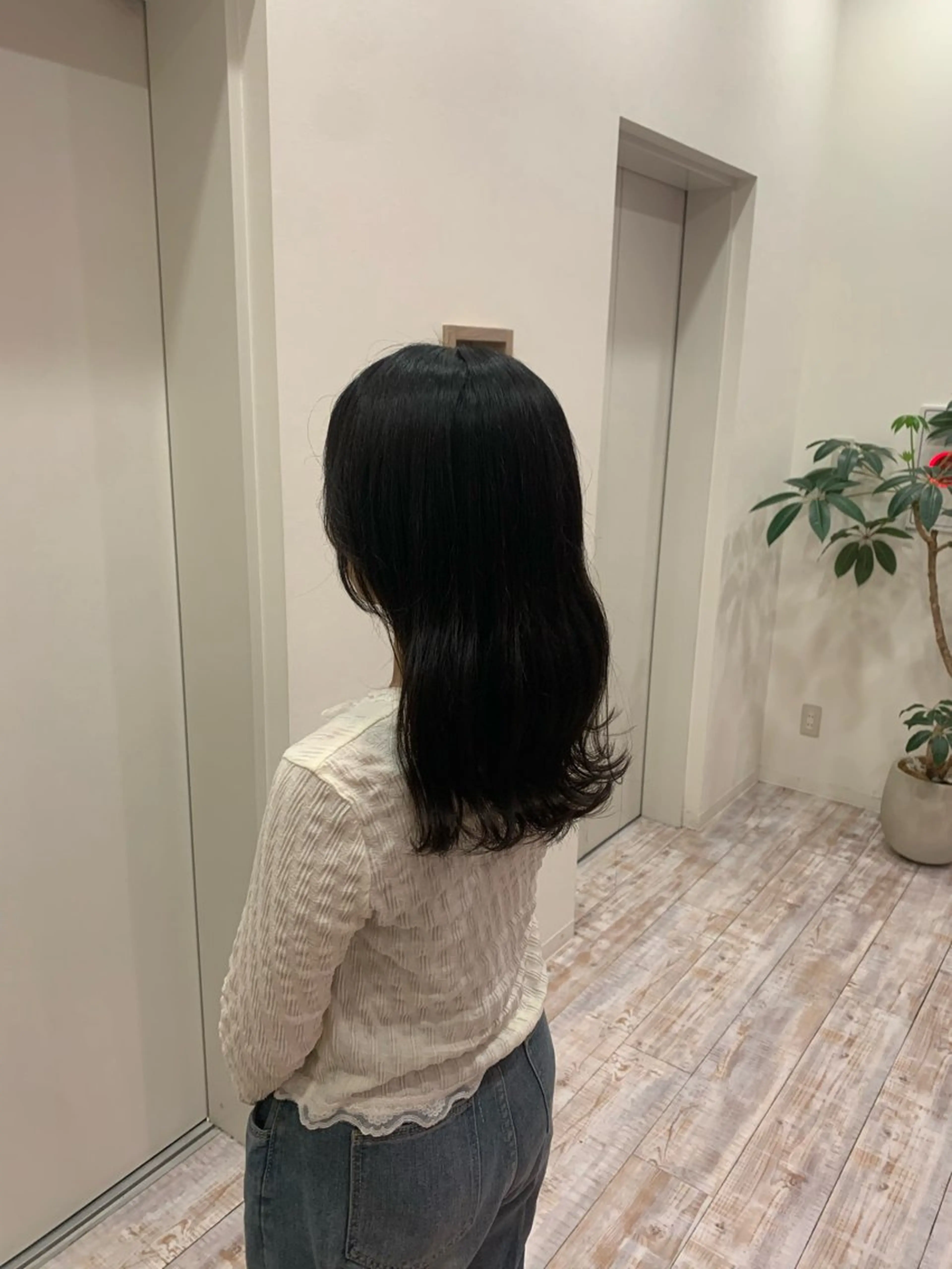 ミディアム 梅田美容室　山本 歩夢のヘアスタイル