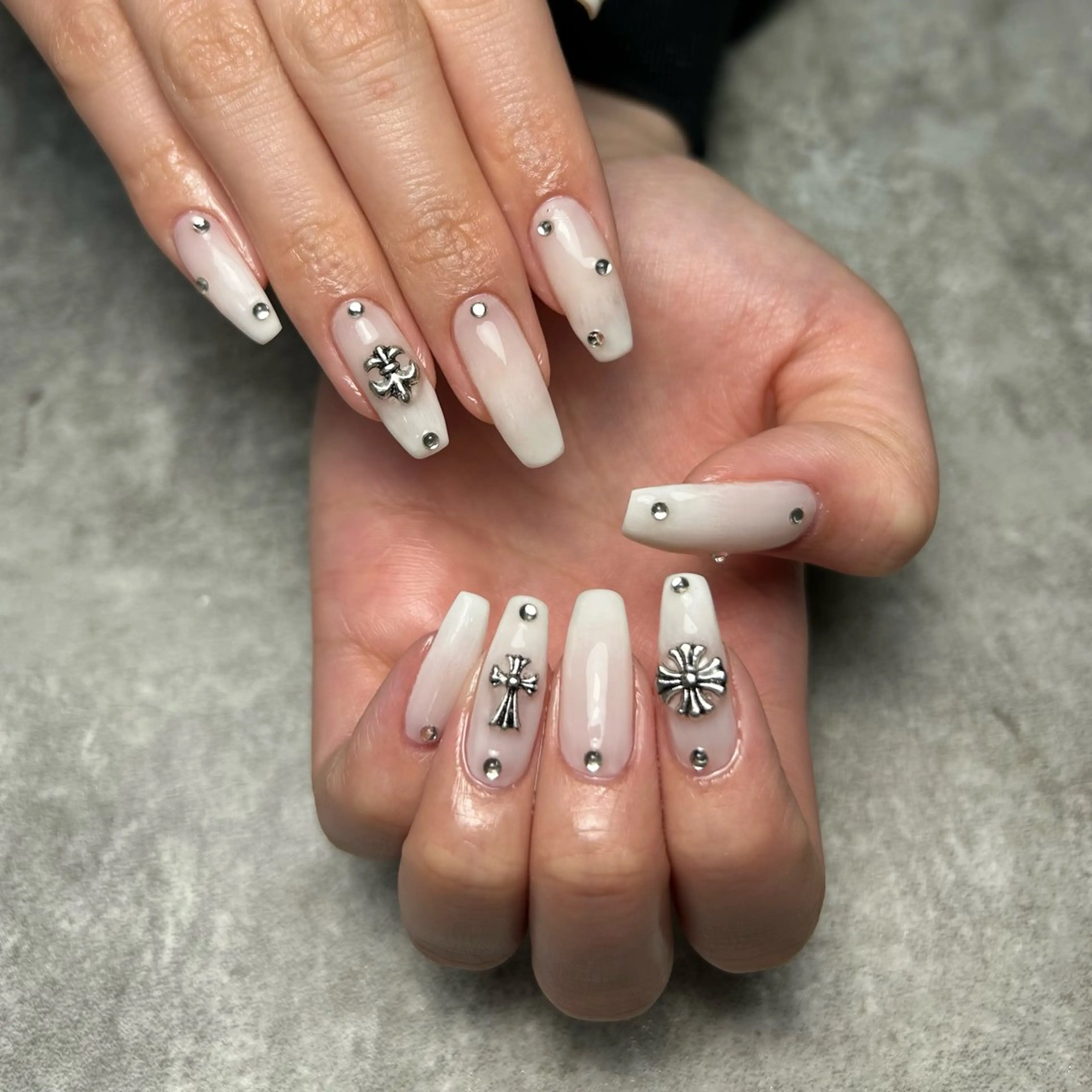 ネイル ハンドネイル Bright 船山来のネイルデザイン