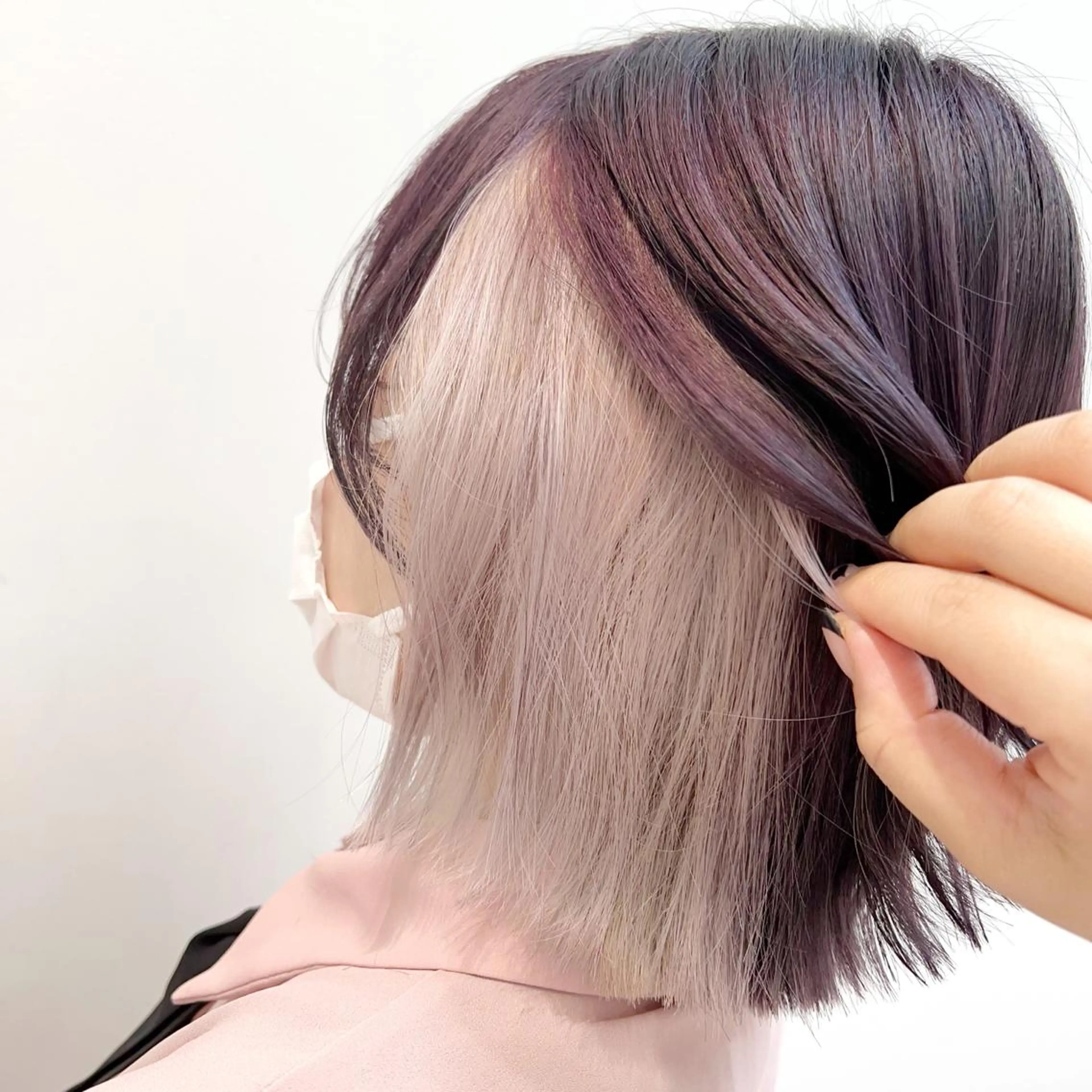 ミディアム カラー ヘアアレンジ シルバー ホワイトシルバー 髪質改善 トリートメント ヘアカラー トリートメント 新宿color🐝 AYAKA🌈💖のヘアスタイル