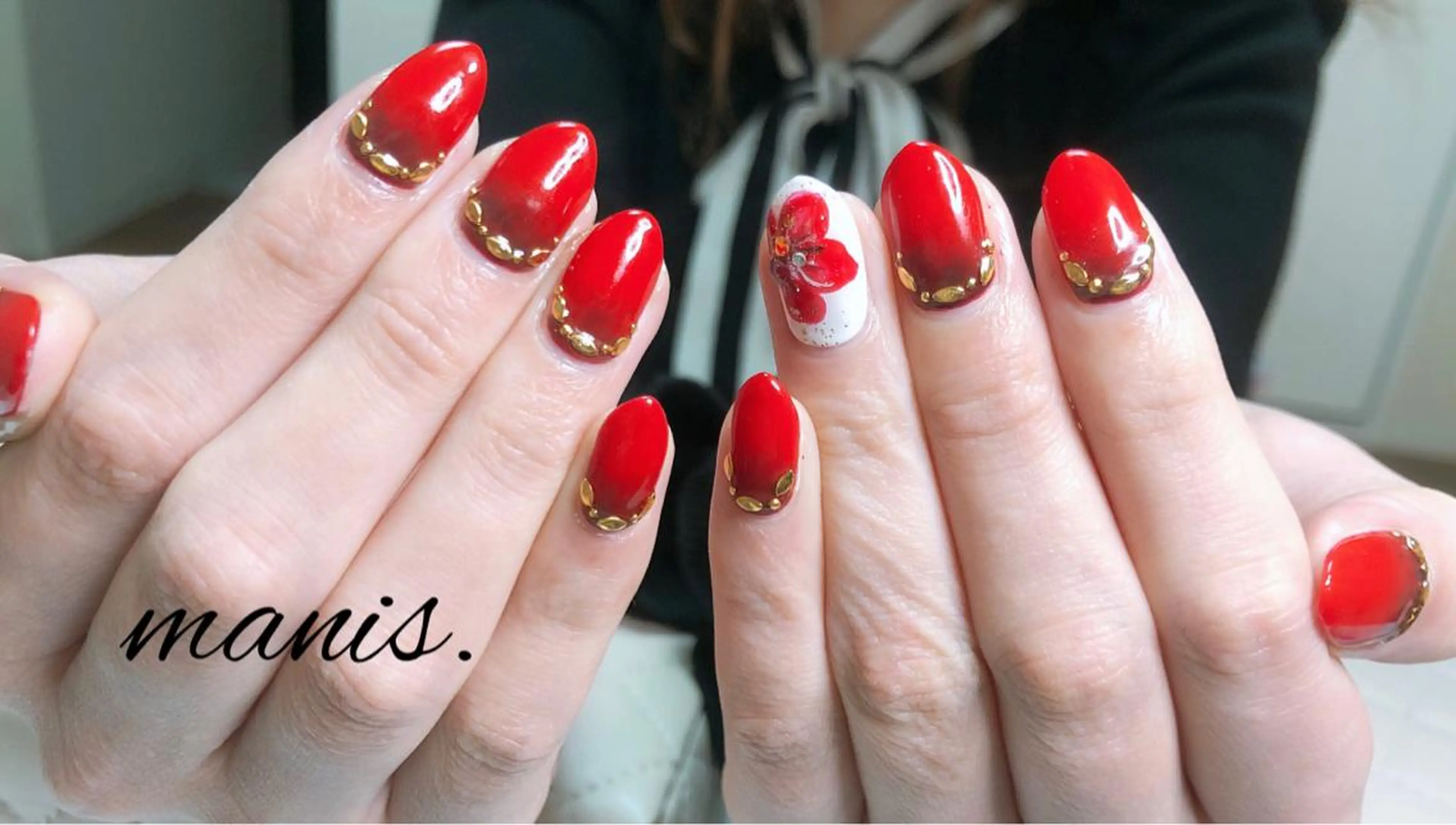 ネイル manis .のネイルデザイン