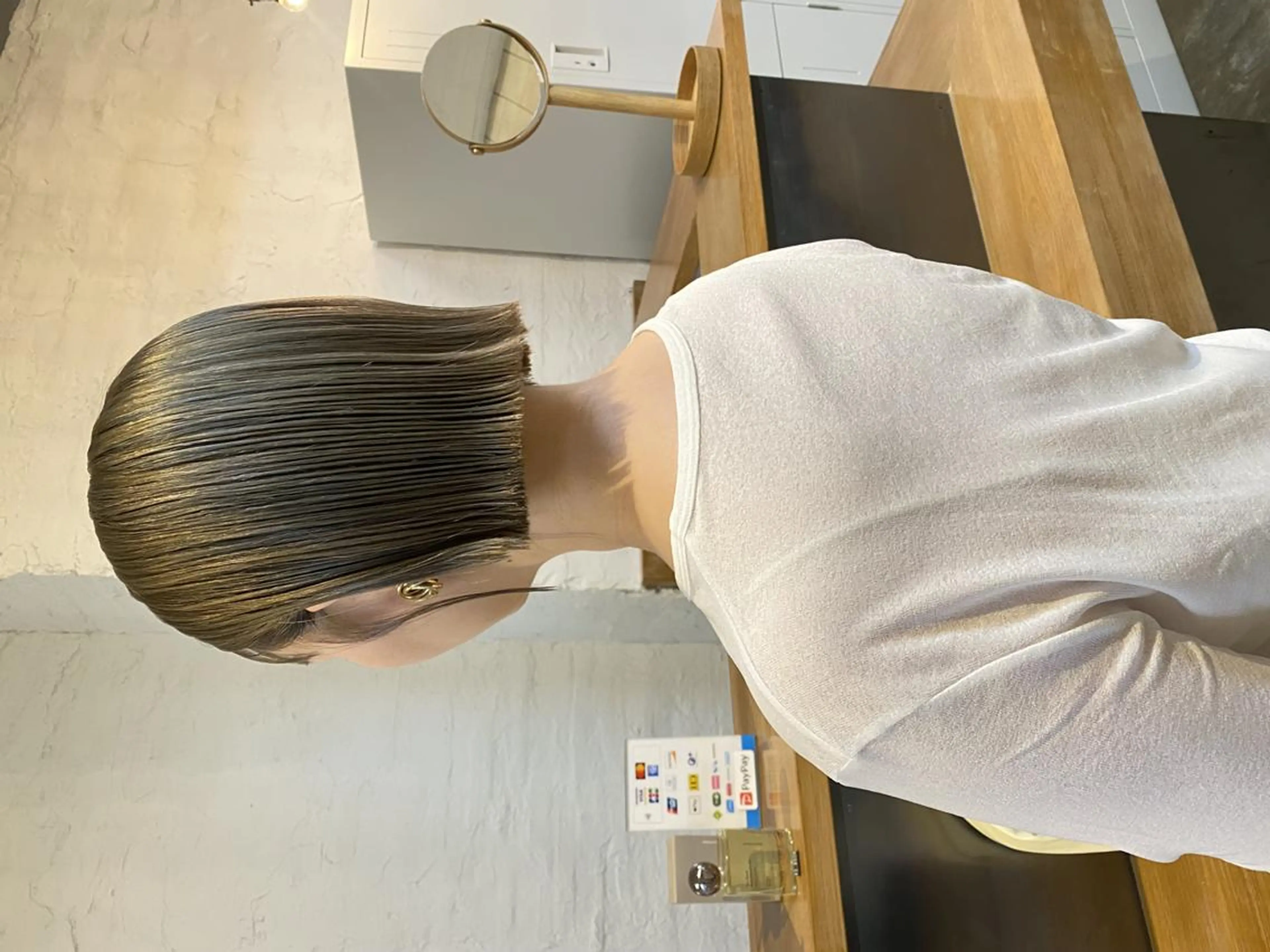 ショート 切りっぱなしボブ ボブ 似合わせカット 外ハネヘア CRAFT hairdesignのヘアスタイル