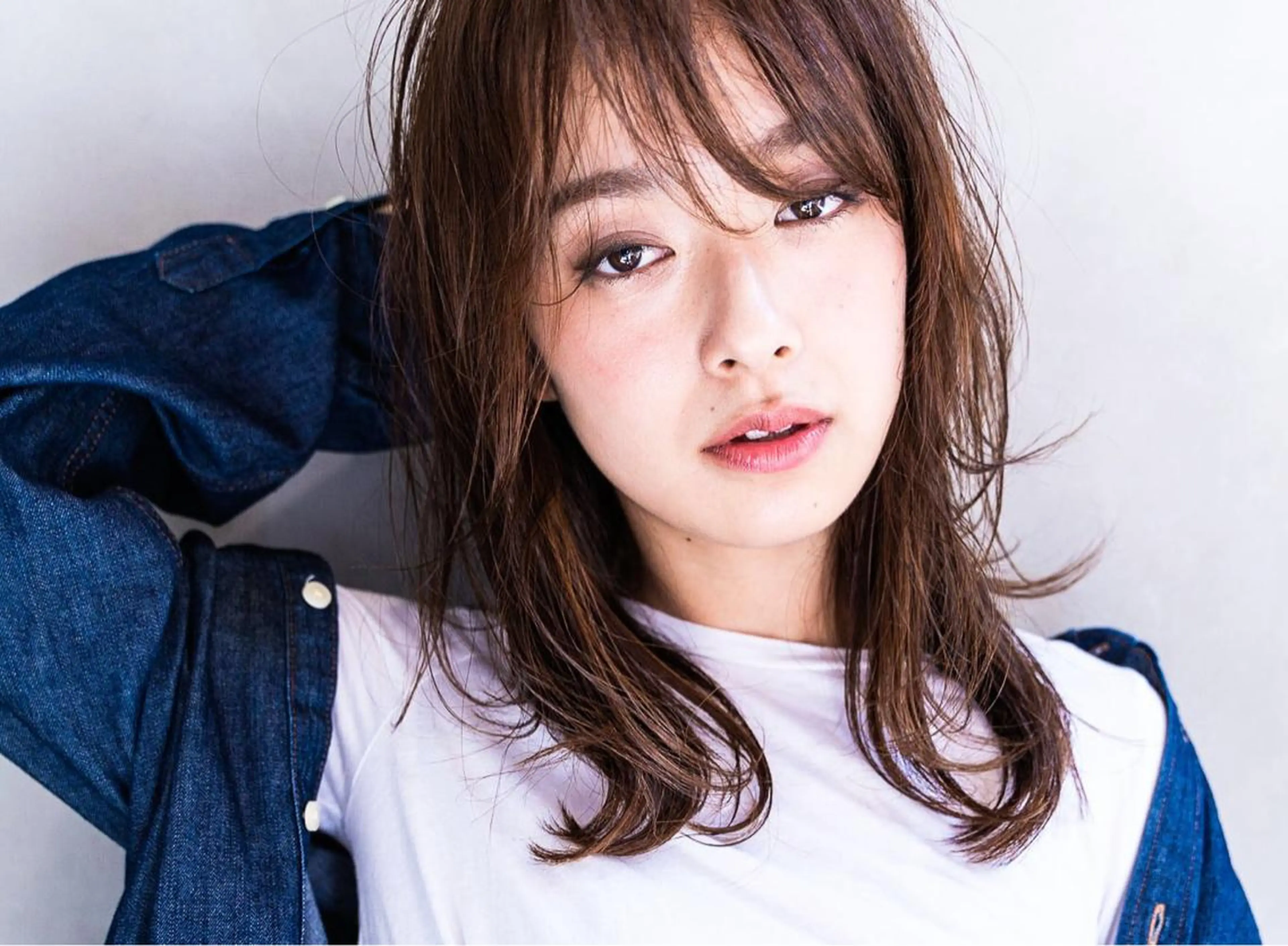 ミディアム カット ヘアカラー トリートメント ヘアセット IVE所属・ブリーチなし🤍 渋谷／原島杏奈のヘアスタイル