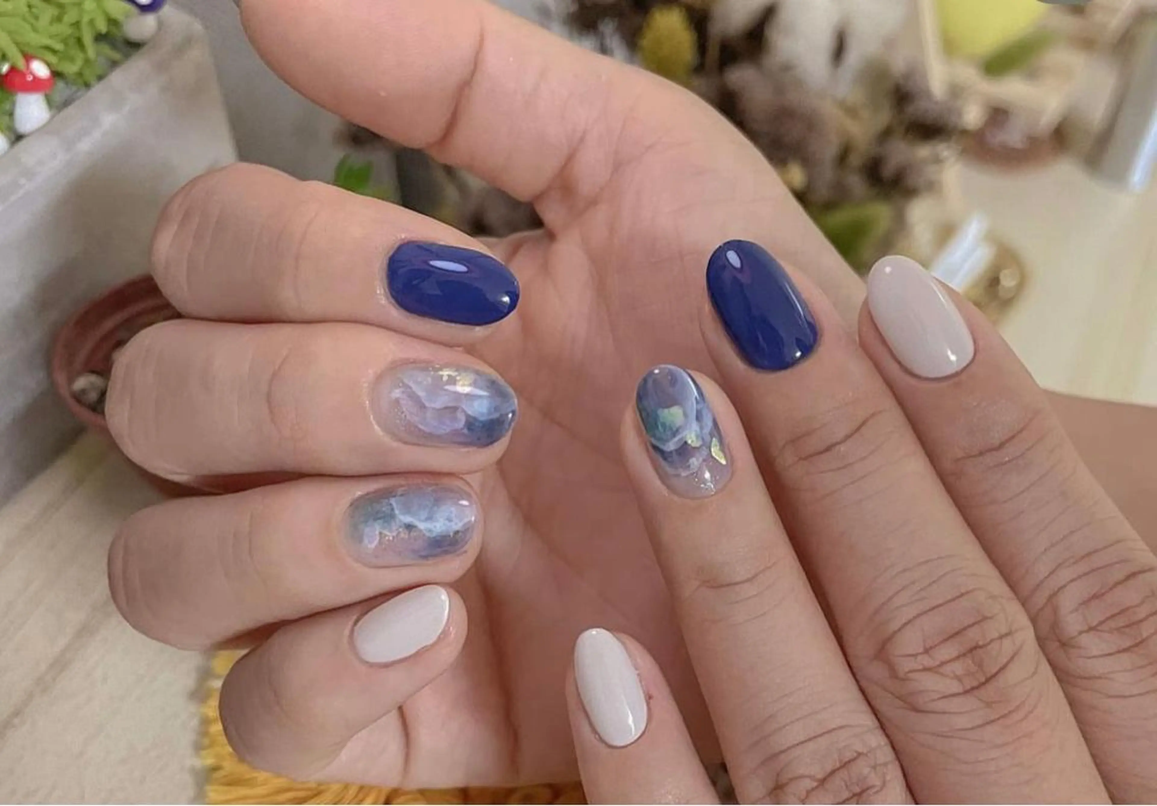 ネイル ハンドネイル リ サのネイルデザイン