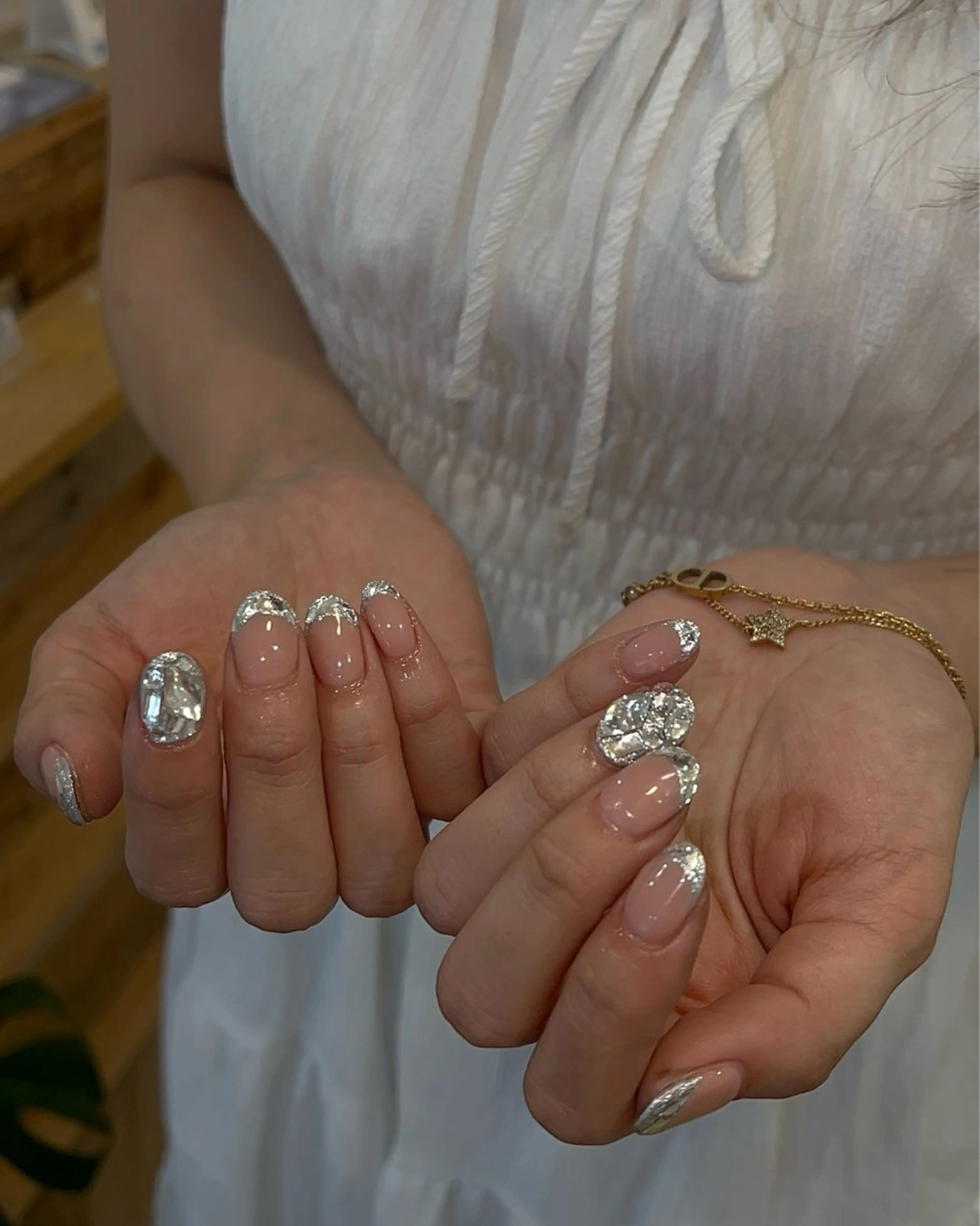 ネイル ハンドネイル フットネイル ハンドケア Nes.Nail所属・Miyagi Asamiのネイルデザイン