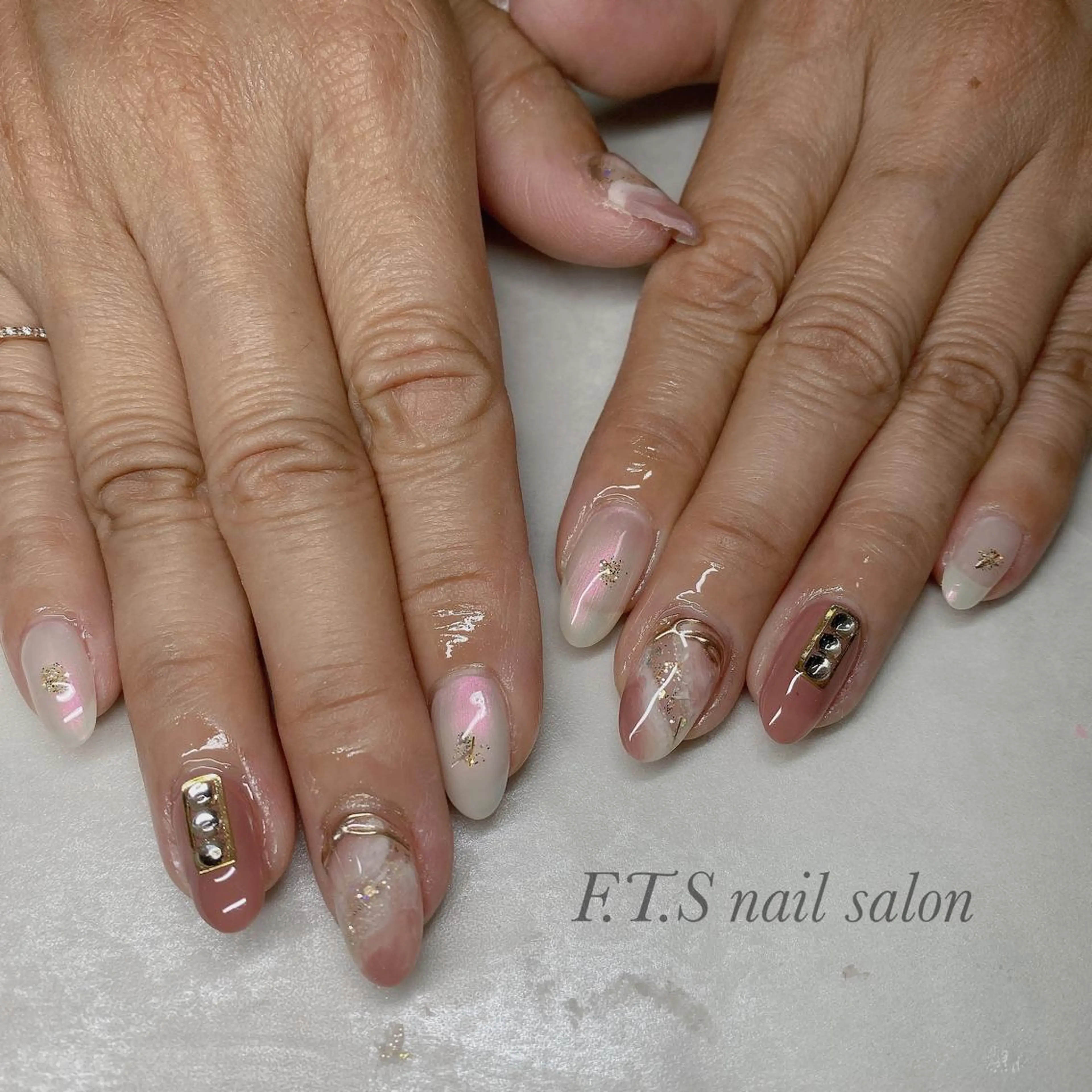 ネイル ハンドネイル F.T.S nailのネイルデザイン