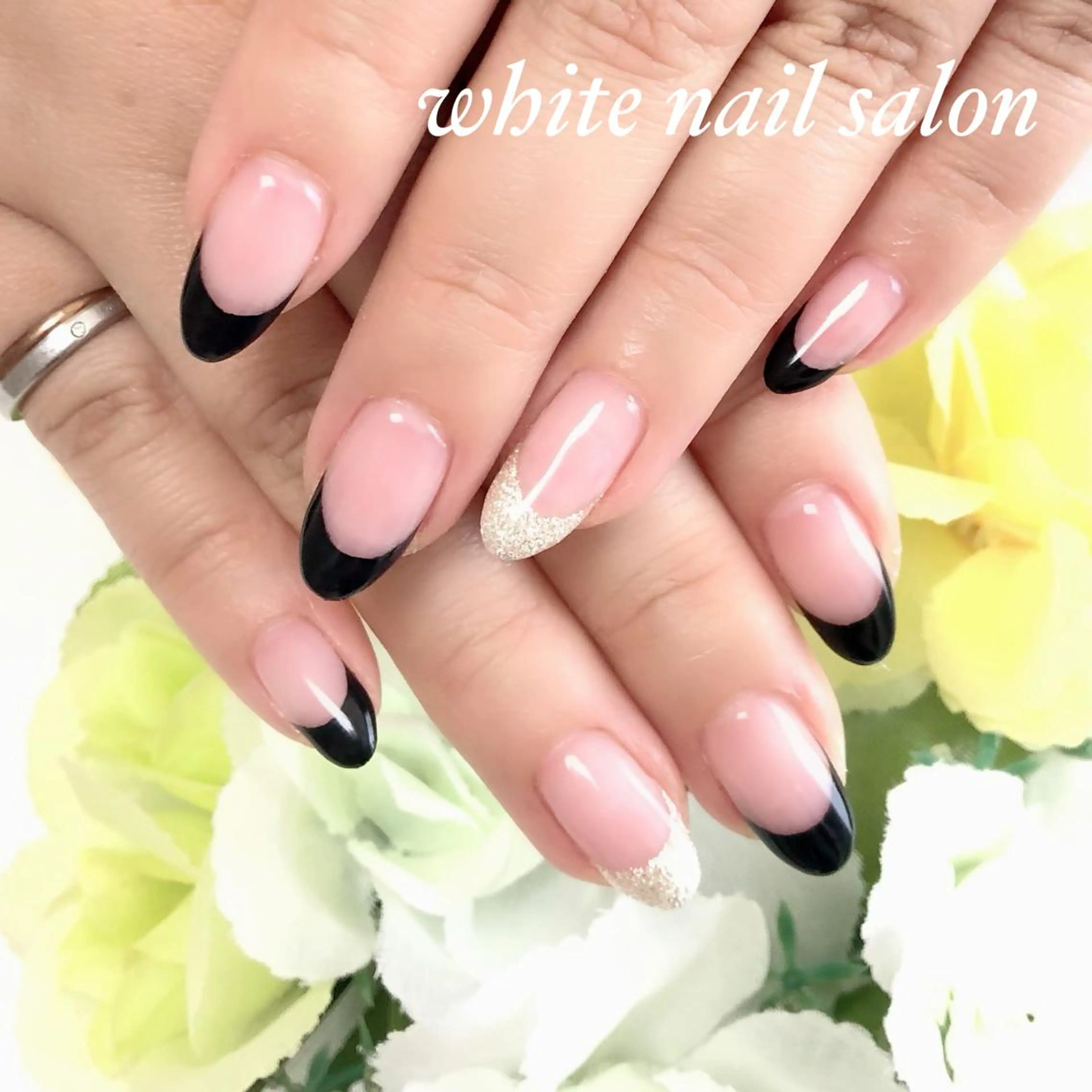 ネイル アートネイル フレンチネイル ジェルネイル ハードジェル 持ち込み ハンドネイル white nail salonのネイルデザイン