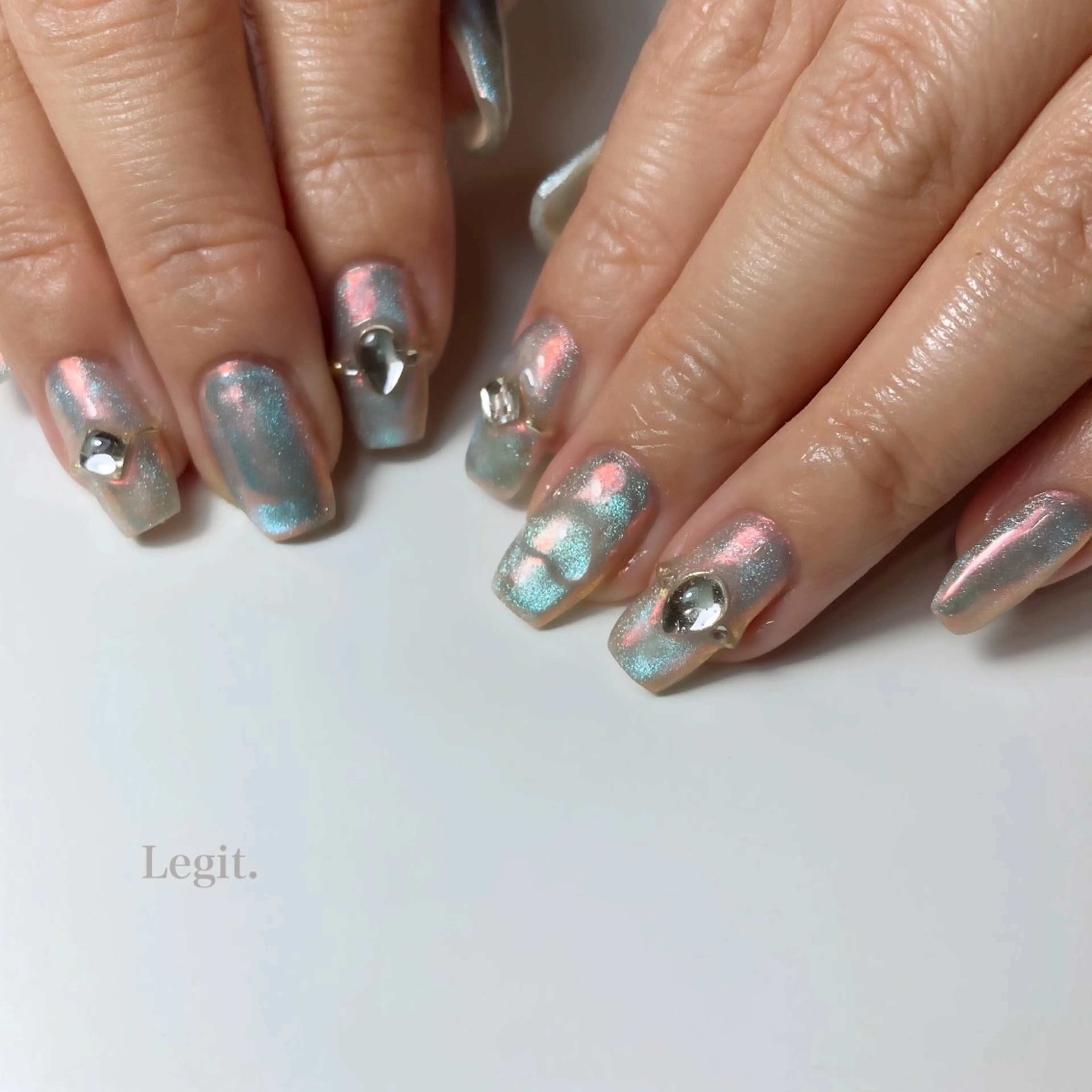 ネイル Legit nail salonのネイルデザイン