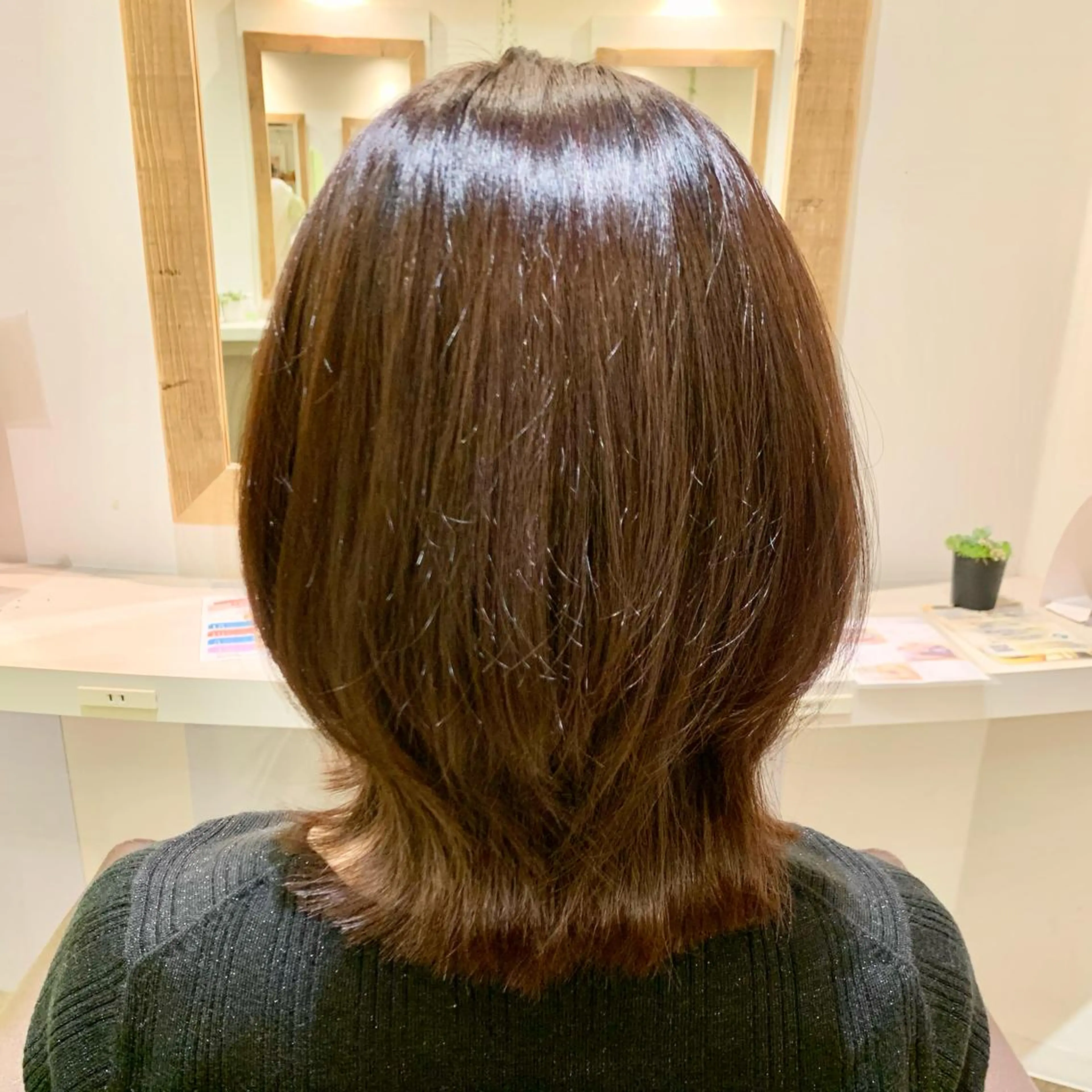 ショート カラー ブラウンカラー イルミナカラー カット ヘアカラー ショート×カラー 🦊堀米早紀【荻窪】のヘアスタイル