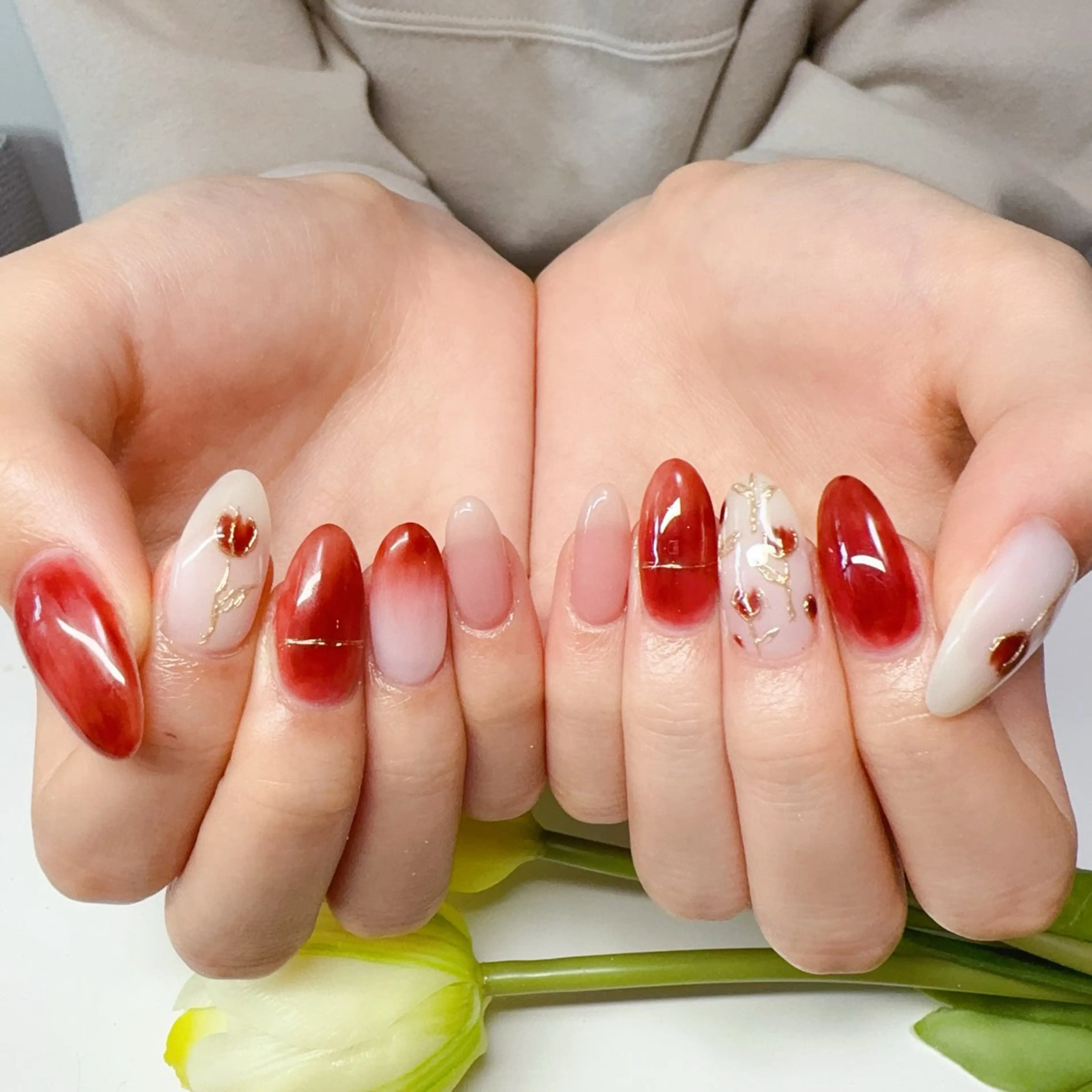 ネイル ハンドネイル YUYI.nail salonのネイルデザイン
