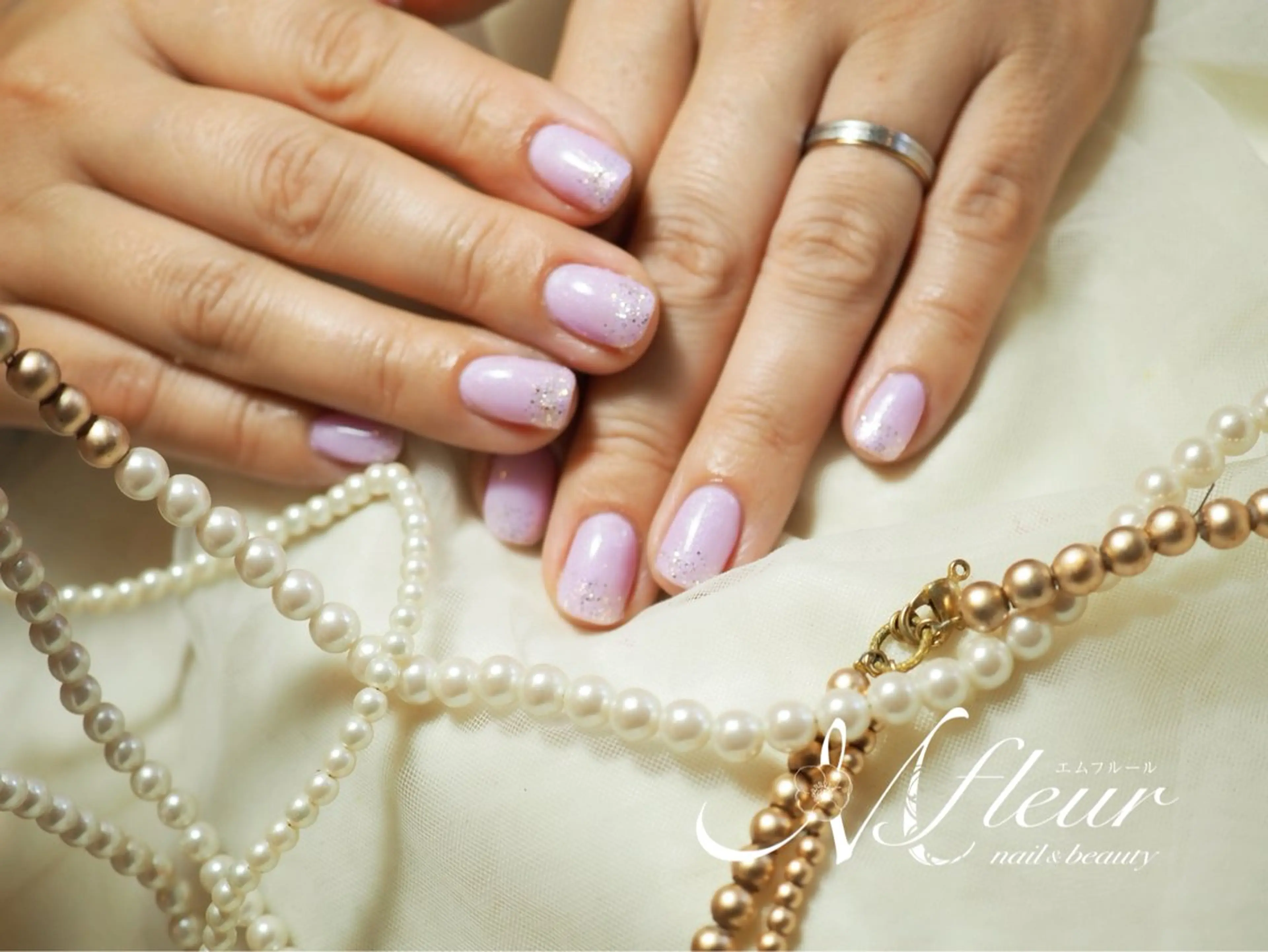 ネイル 秋次 結のネイルデザイン