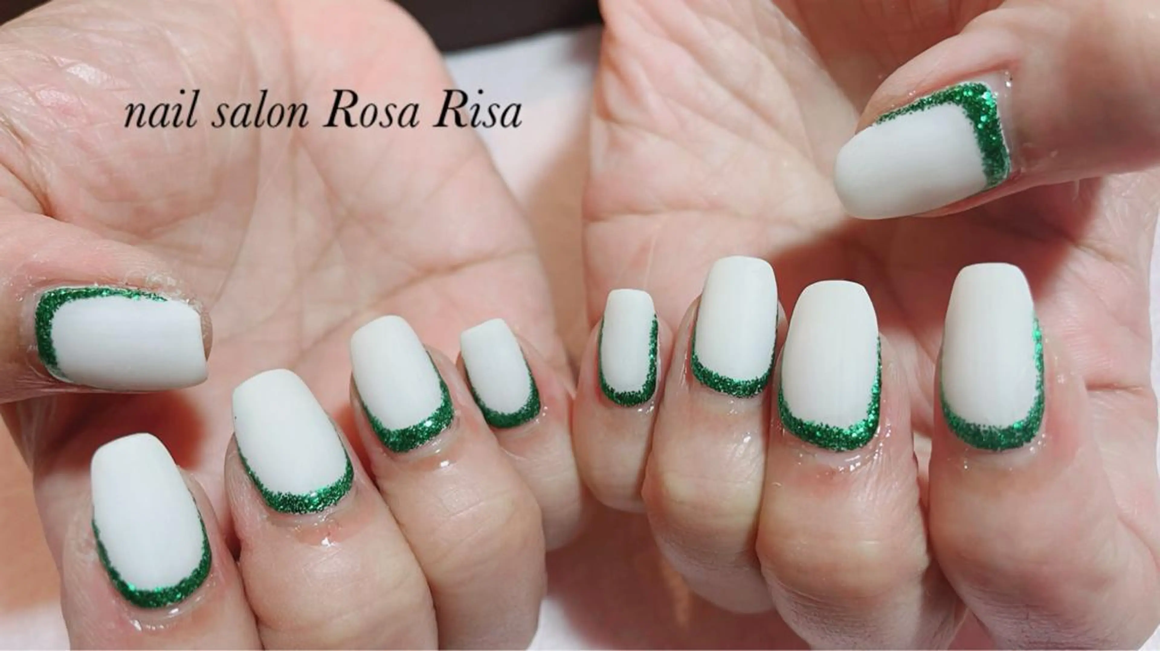 ショート アイブロウ ハンドネイル ネイルスタジオ シェイクユアハンズのネイルデザイン