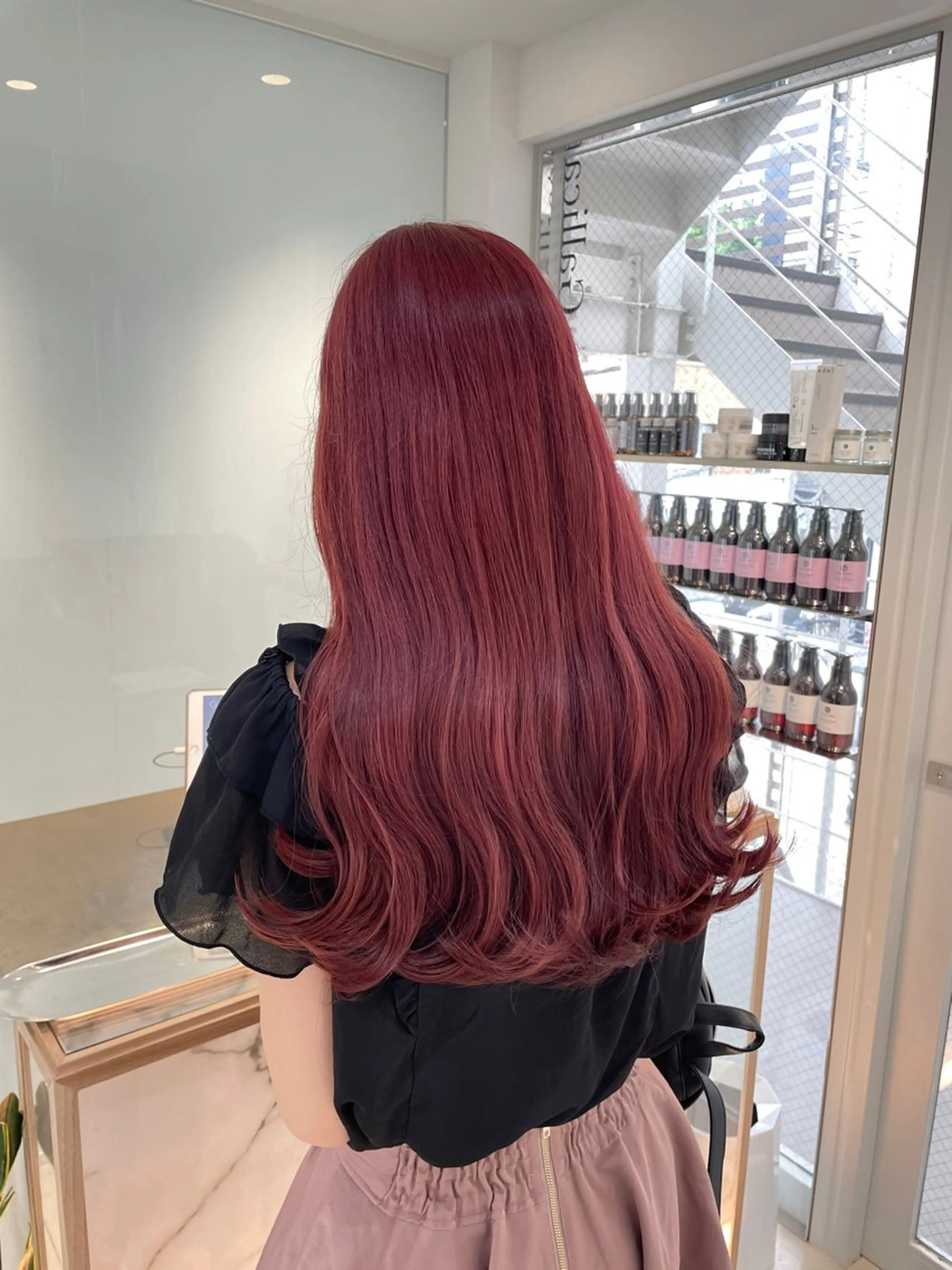 ロング カラー ヘアアレンジ ピンクカラー ヘアカラー トリートメント ヘッドスパ ヘアセット 艶髪✨寒色カラー✨ 翁長孝輔のヘアスタイル