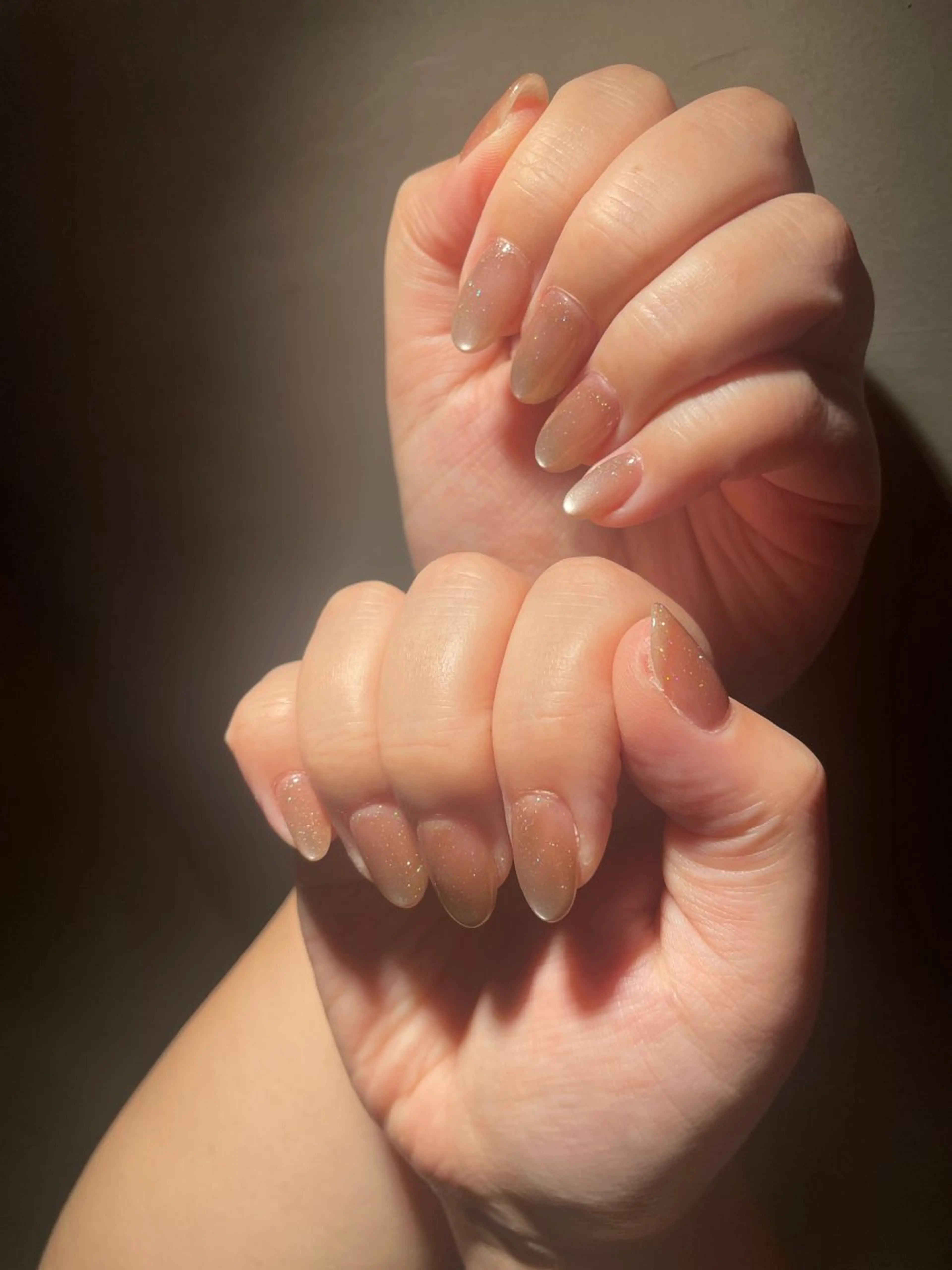 ネイル ハンドネイル Nailsalon Repos.所属・Rika🌼 シンプル•マグネットのネイルデザイン