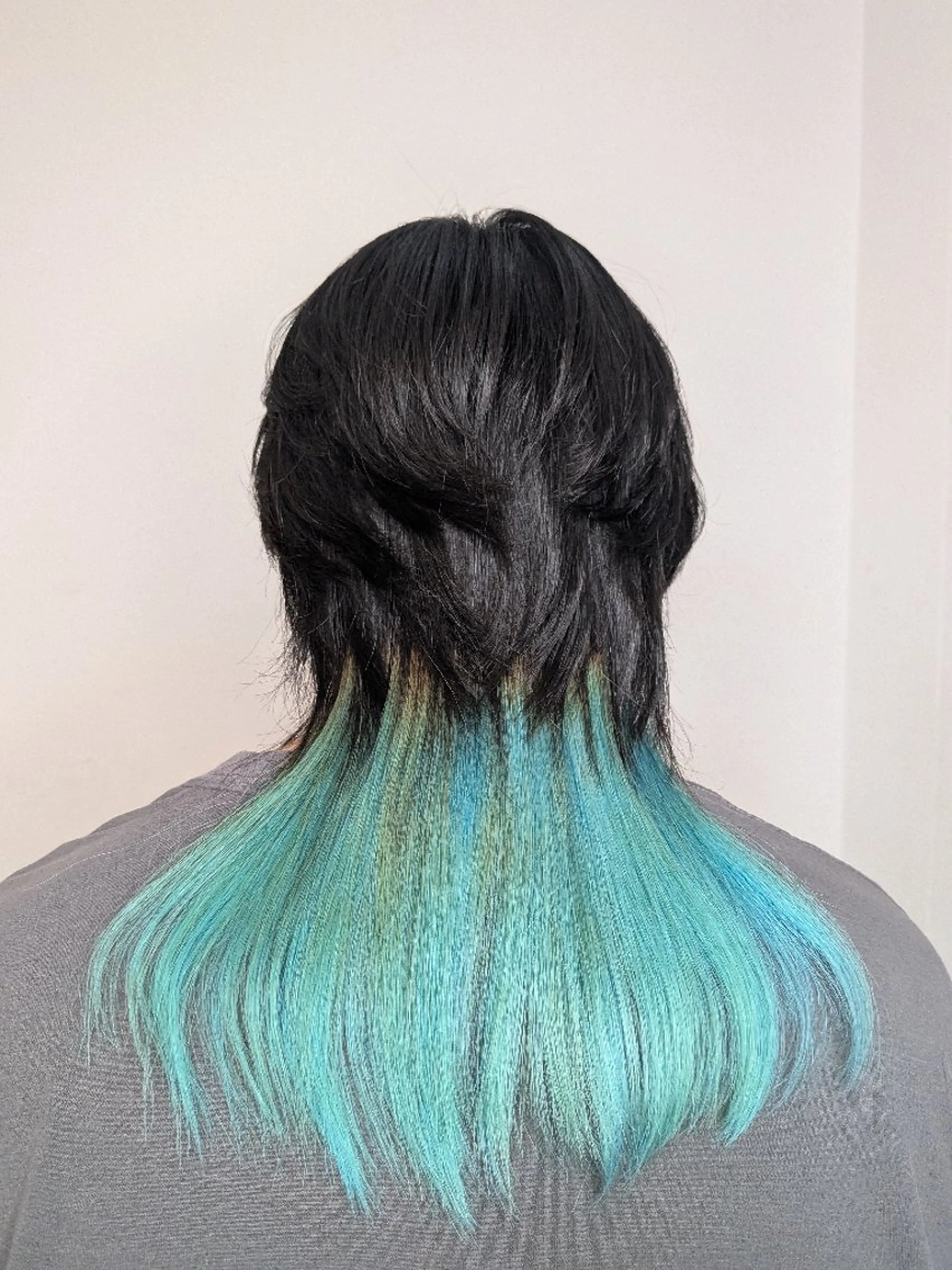 カラー ブリーチ Sourire小倉店所属・Sourire小倉店 岡野のヘアスタイル