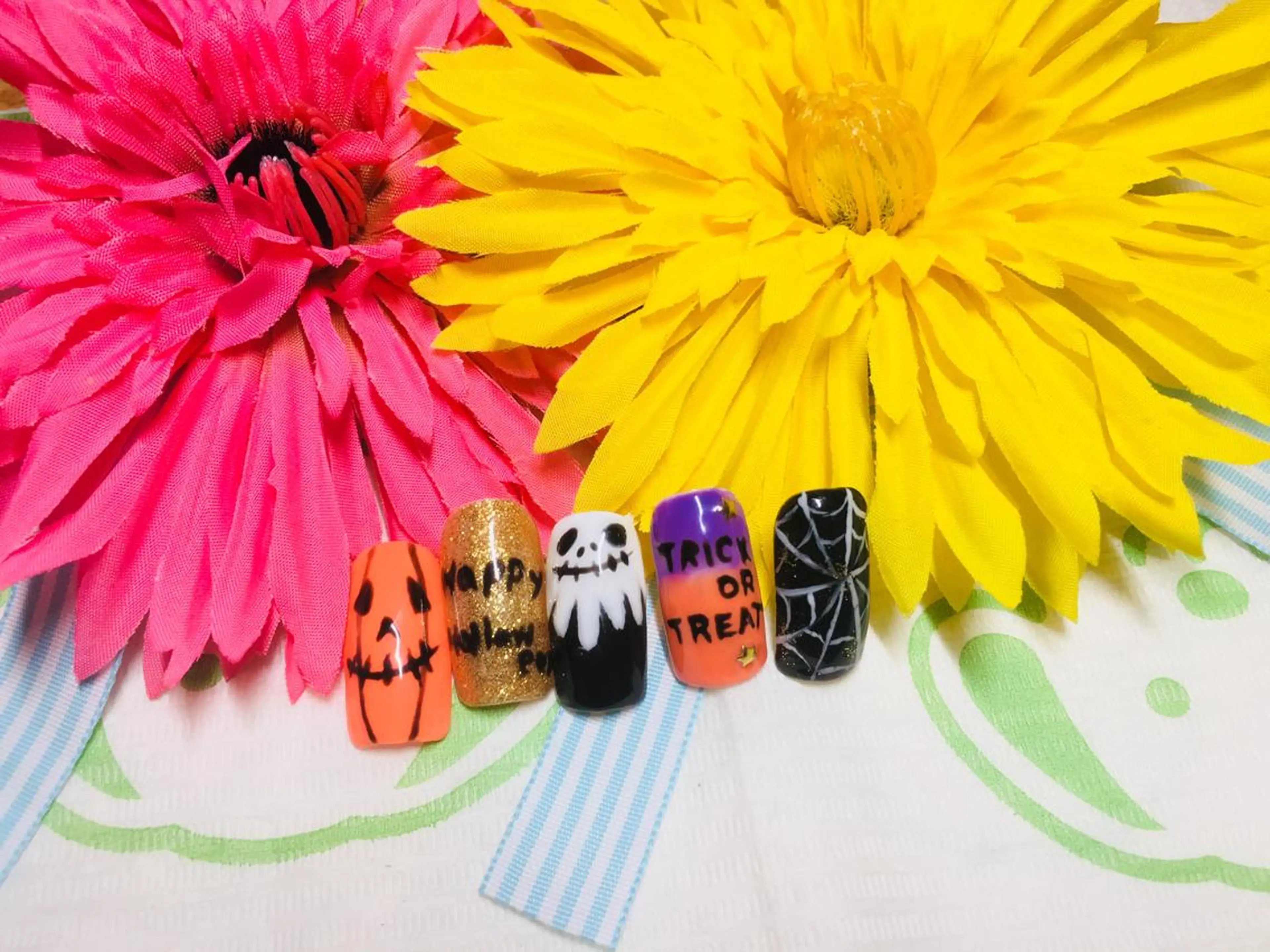 ネイル ハロウィン ハンドネイル ハンドケア ネイルサロン HARRYS所属・ネイル･脱毛サロン HARRYSのエステ・リラクイメージ