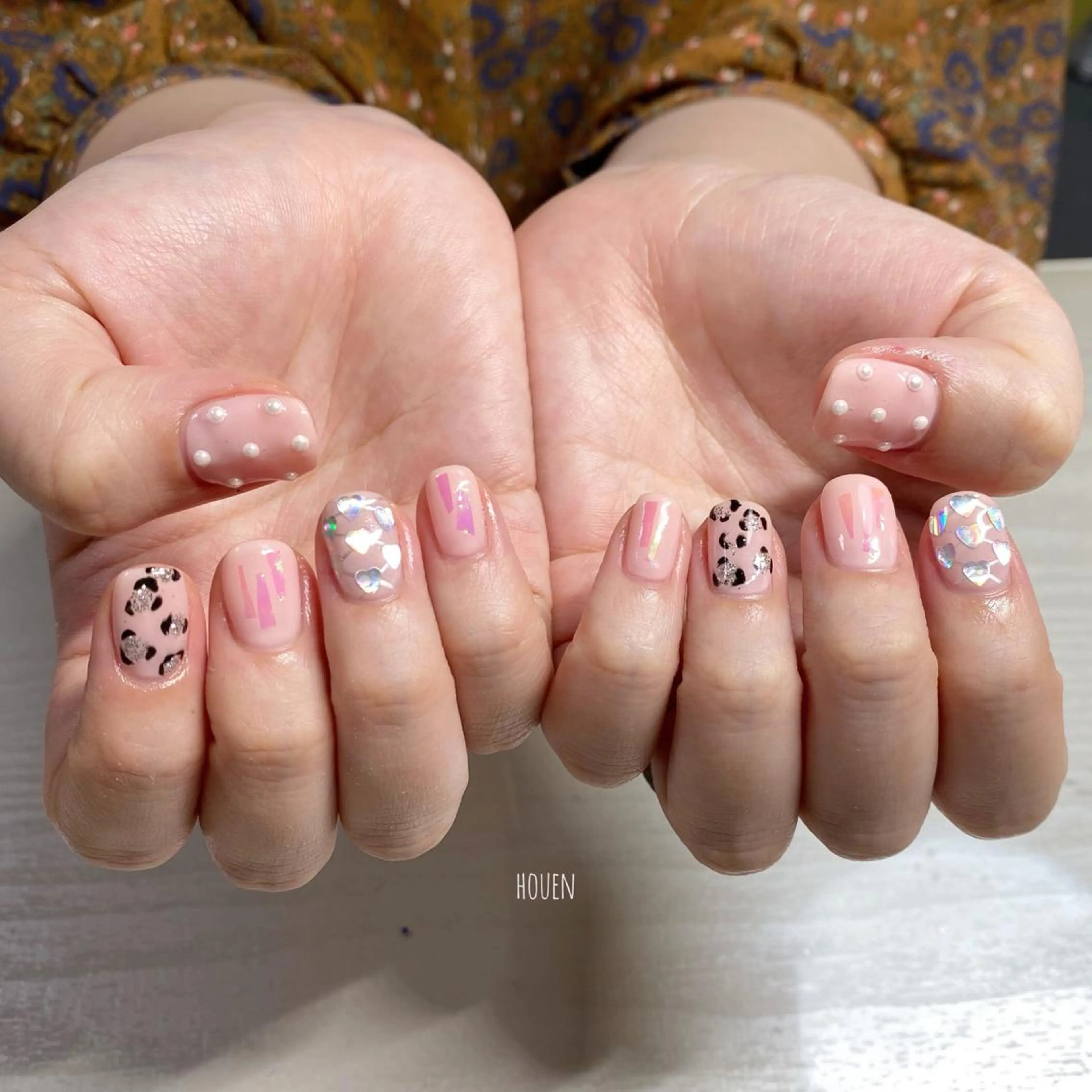 ネイル 持ち込み I P'ink nail salon所属・I pinknail 韓国風·持ち込み専門のネイルデザイン