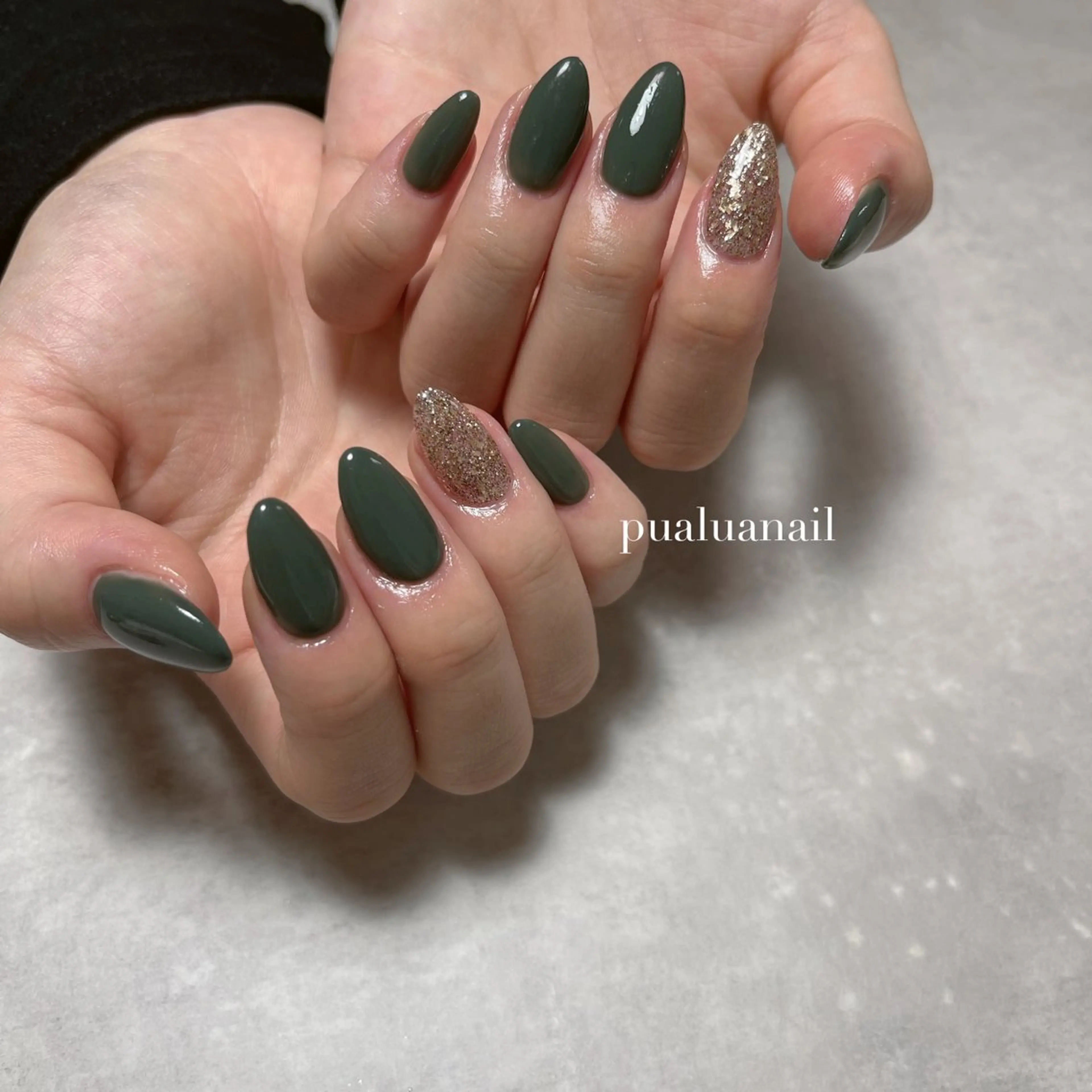 ネイル グリーン 韓国ネイル 持ち込み ニュアンスネイル ハンドネイル pualua miharuのネイルデザイン