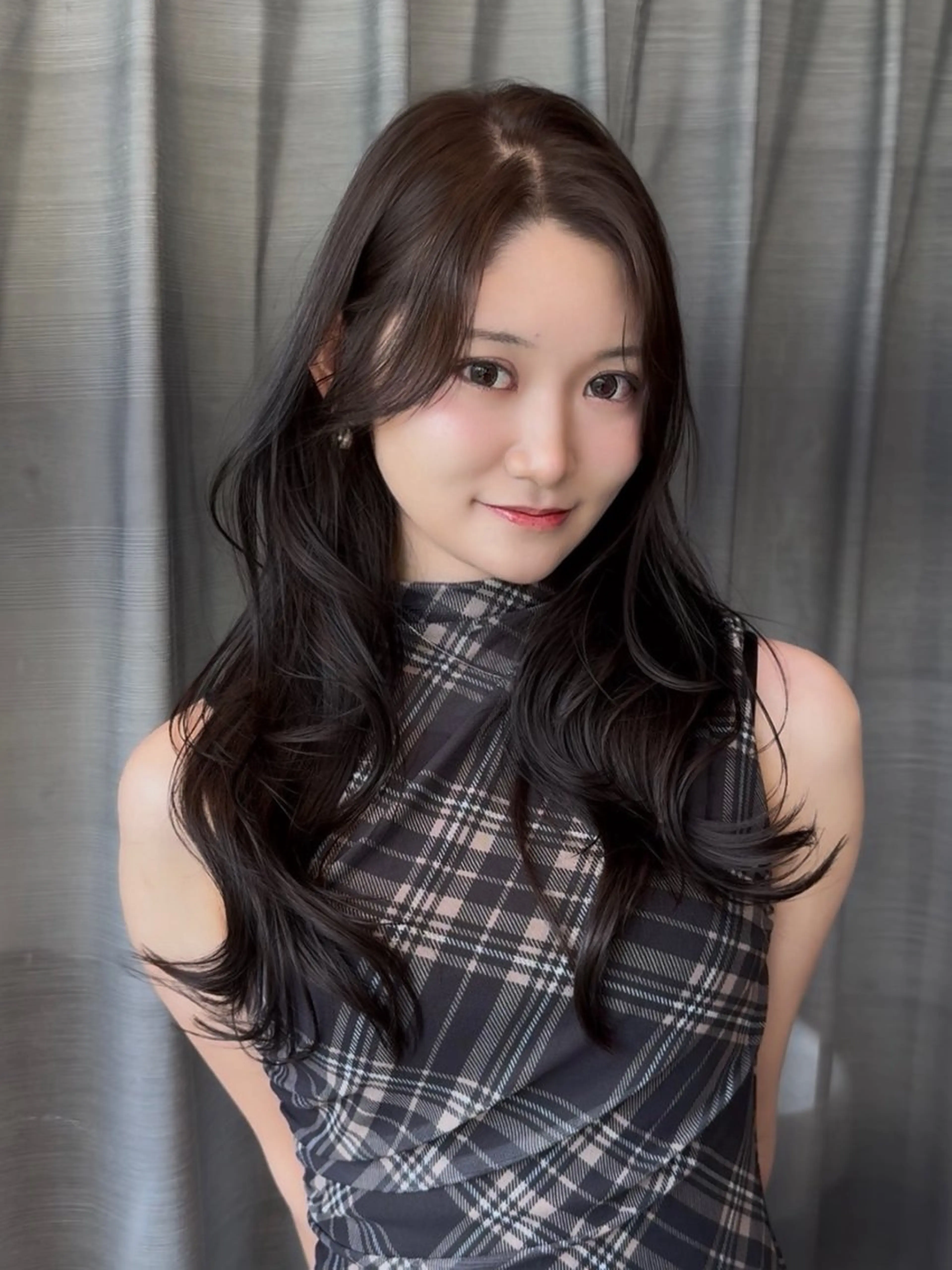 セミロング カラー アッシュ ブリーチ 透明感カラー ダブルカラー グレージュ カット ヘアカラー 日韓レイヤー🇰🇷 透明感カラー/ナカネのヘアスタイル