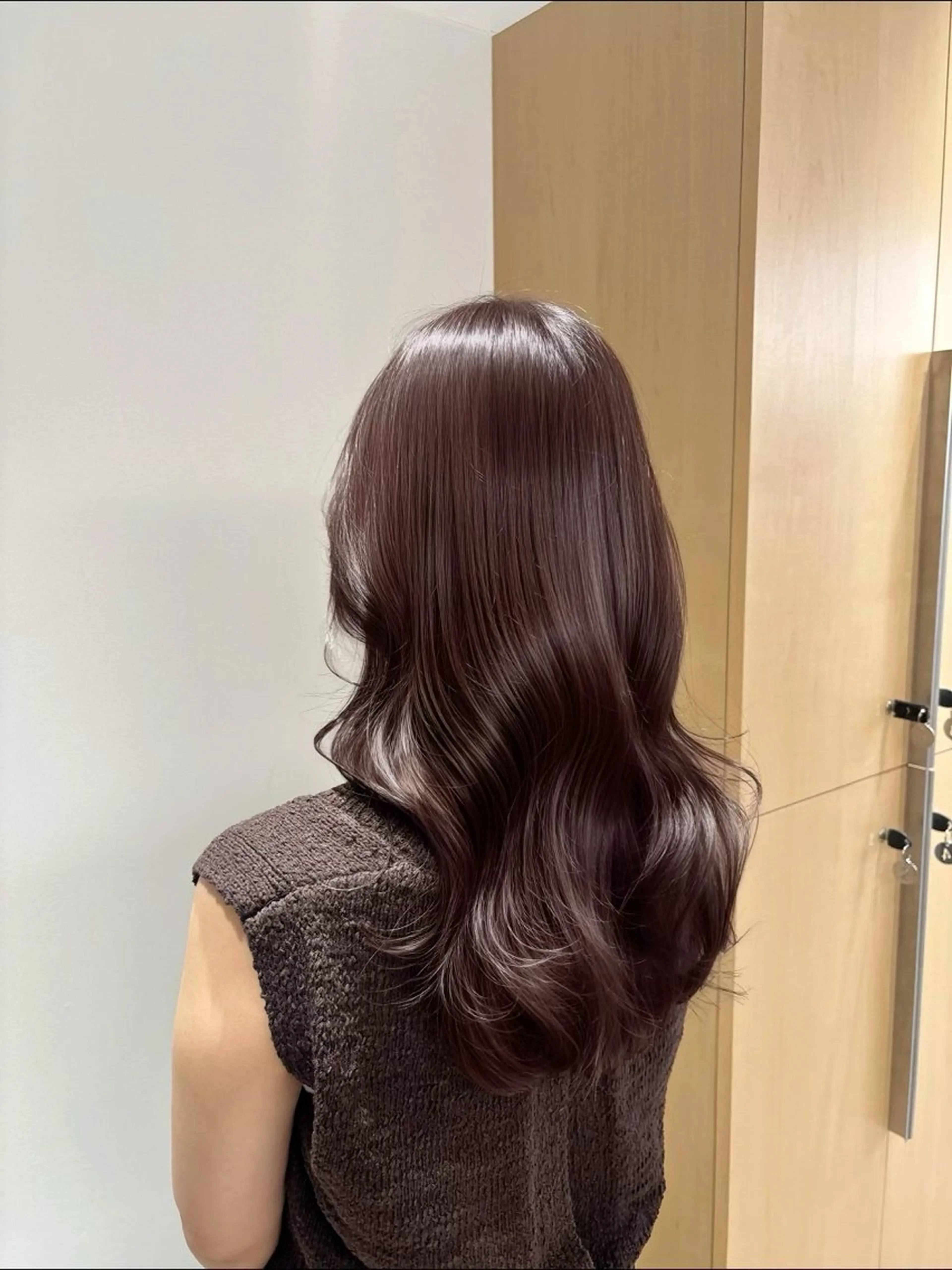 セミロング カラー レピア恵比寿駅前店所属・あくつ りおのマツエク・マツパデザイン