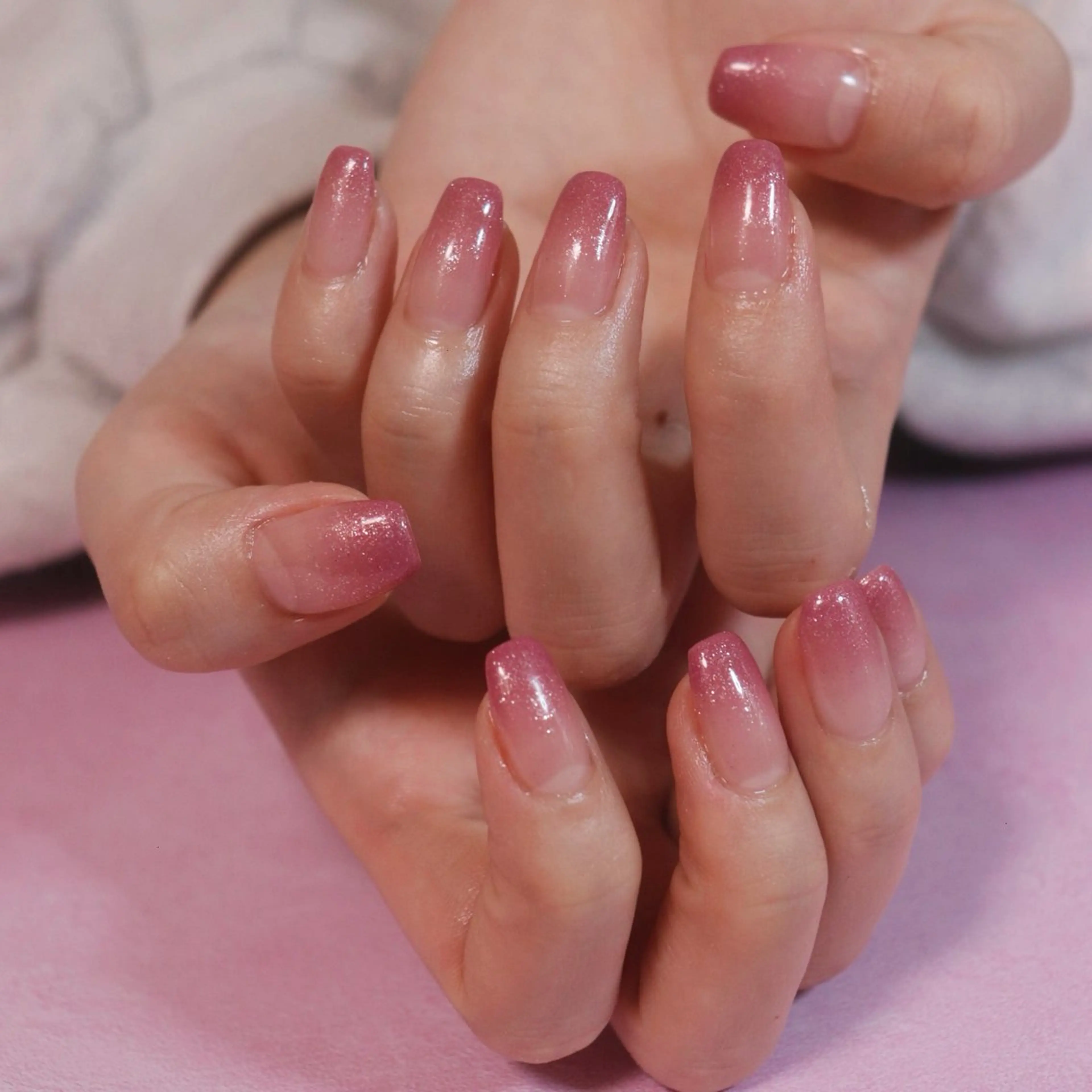 美フォルム✨グラデーション✨ケア込みの写真