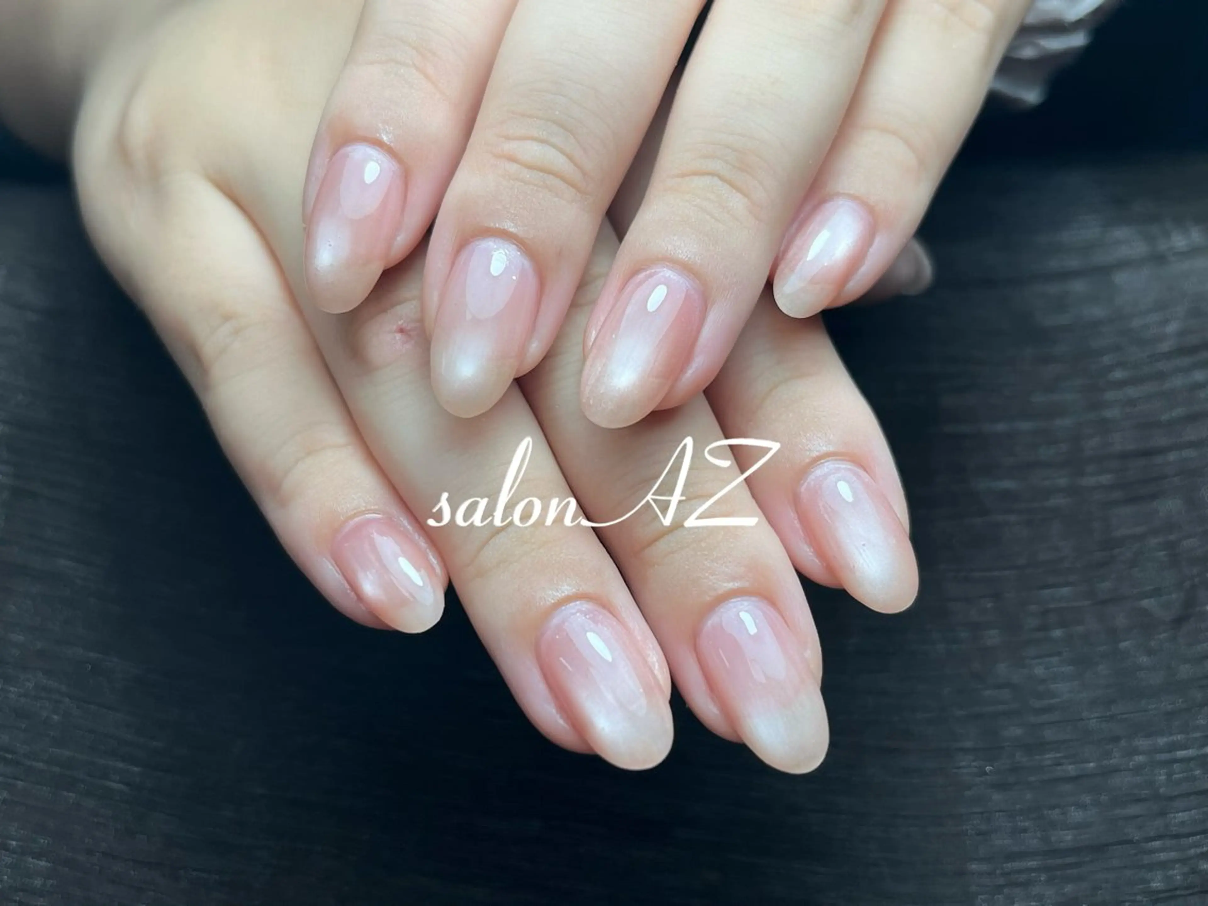 ネイル アートネイル 長さ出し フットネイル フレンチネイル ジェルネイル ハンドネイル salon AZのネイルデザイン