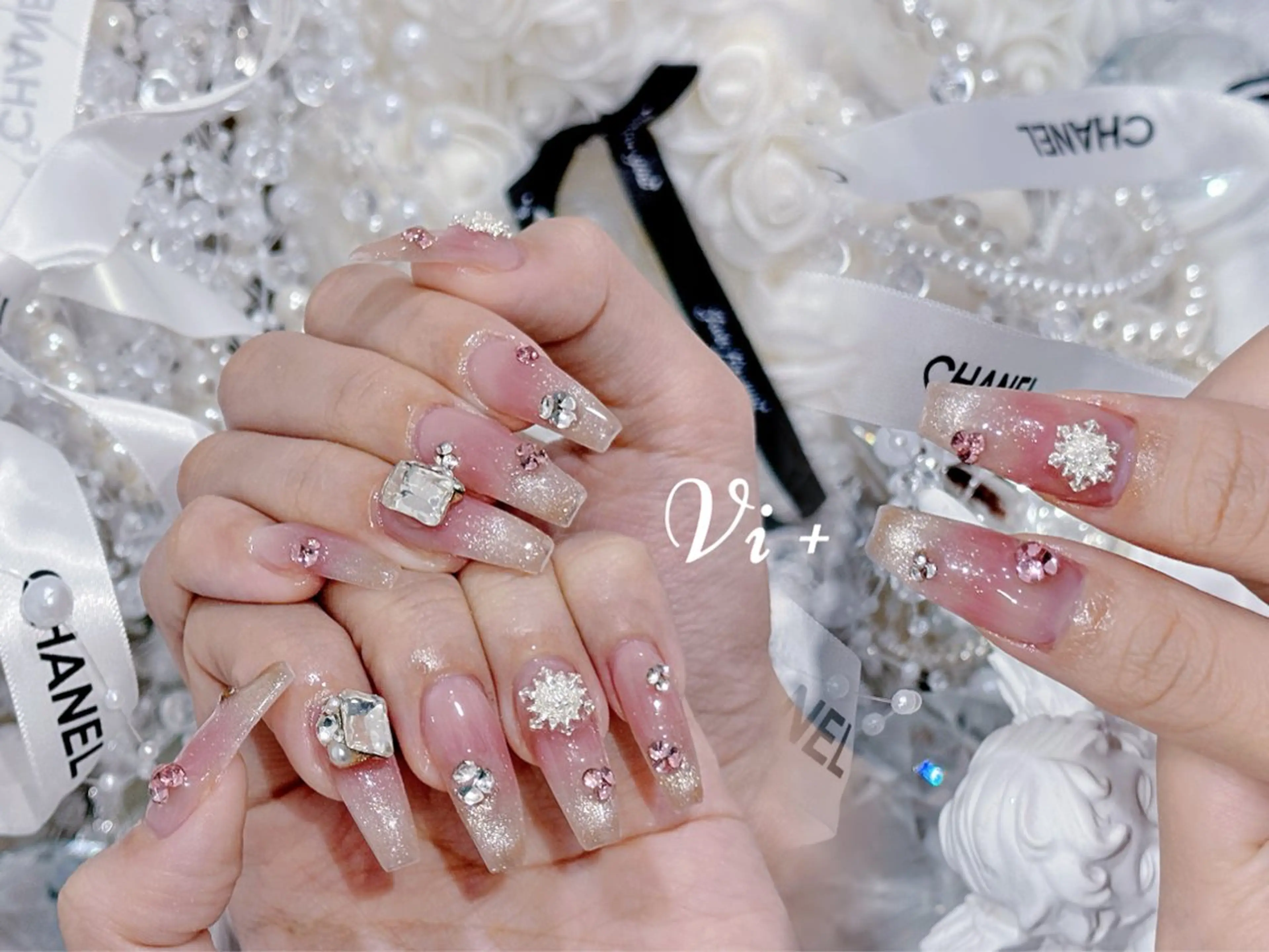 ネイル ハンドネイル ✨Nailsalon Vi+✨のネイルデザイン