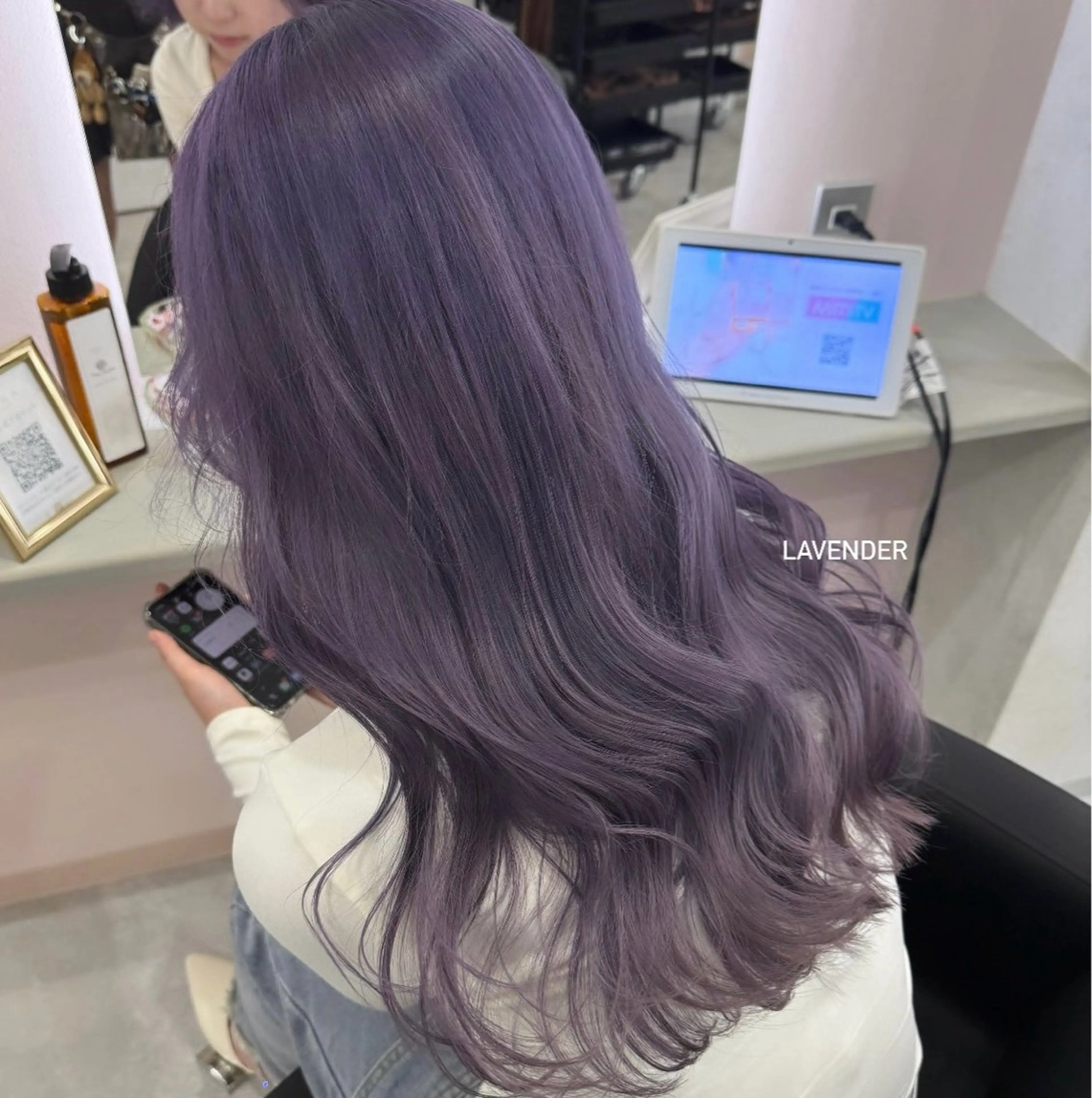 ロング カラー ヘアアレンジ ブリーチ ヘアカラー 最新艶髪トレンド¦ ヘア¦miyu🐒♡のヘアスタイル