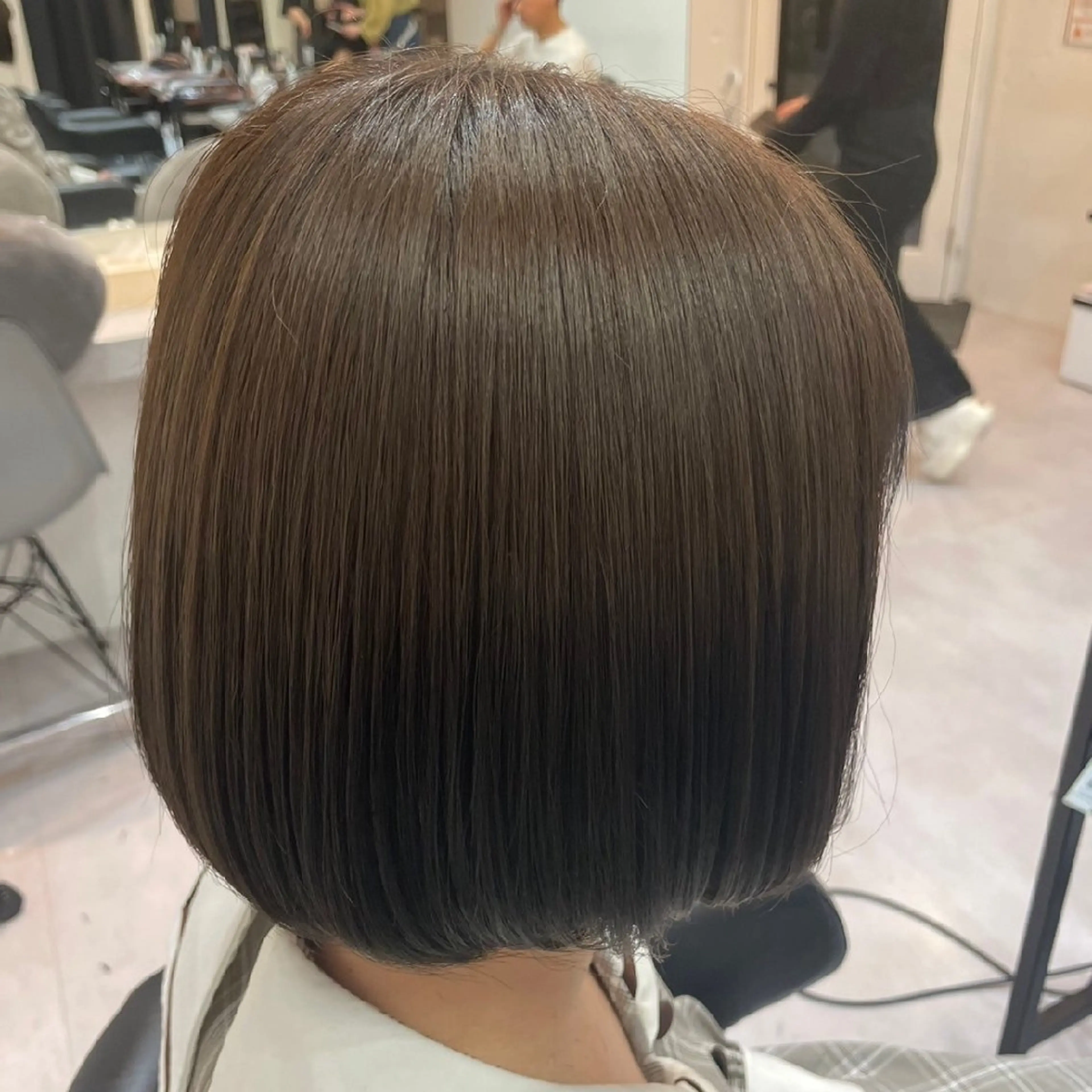 ミディアム 🌙髪質改善カラー Momoka🦋のヘアスタイル