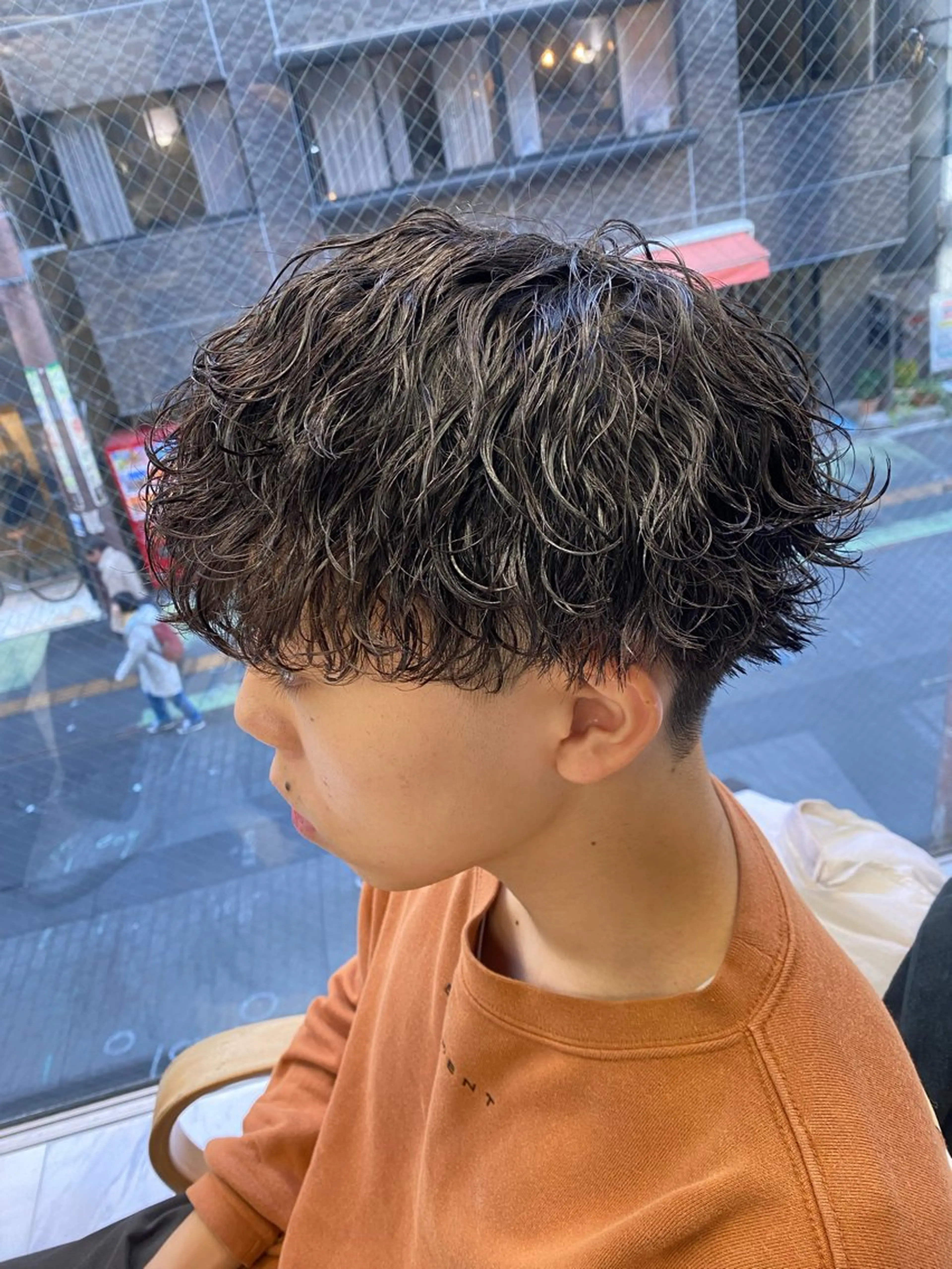 パーマ メンズ メンズパーマ 波巻きパーマ 🌴パーマオタク🌴 長谷川　諒佑🌈のヘアスタイル