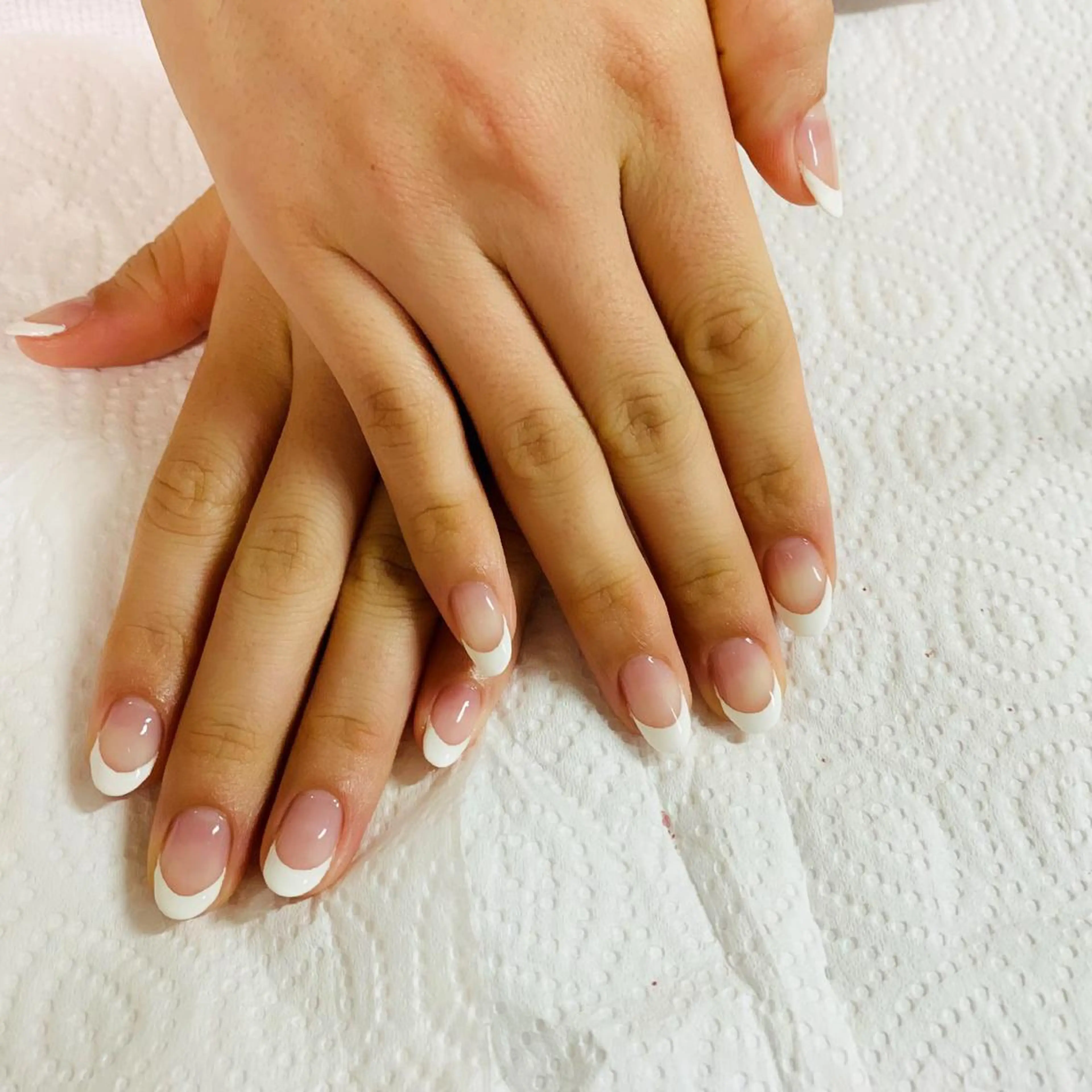 ネイル フレンチネイル ハンドネイル kiramekido nail salon所属・林 禅のネイルデザイン