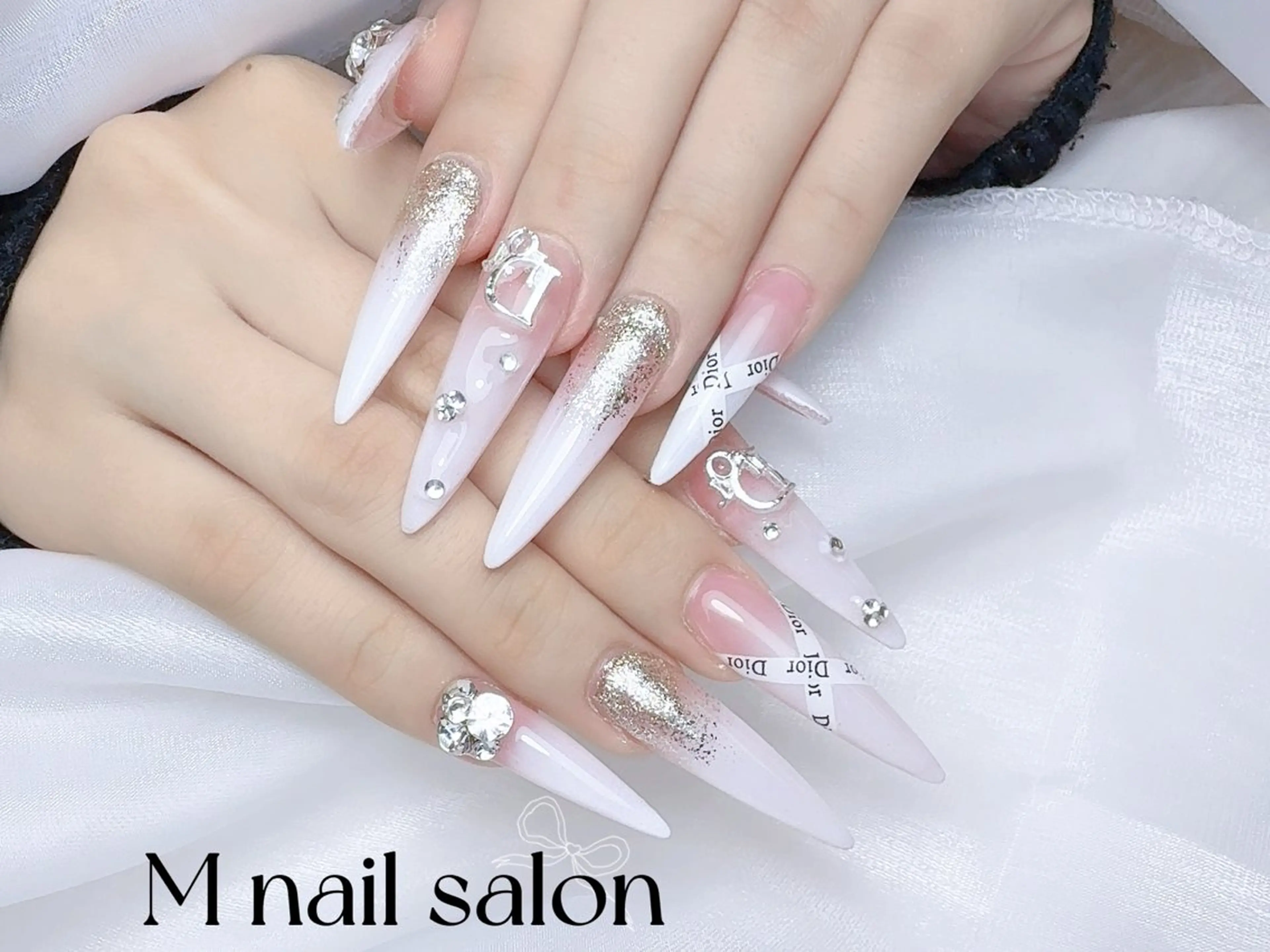 ネイル ハンドネイル M🌷nail 長さだし専門店のネイルデザイン