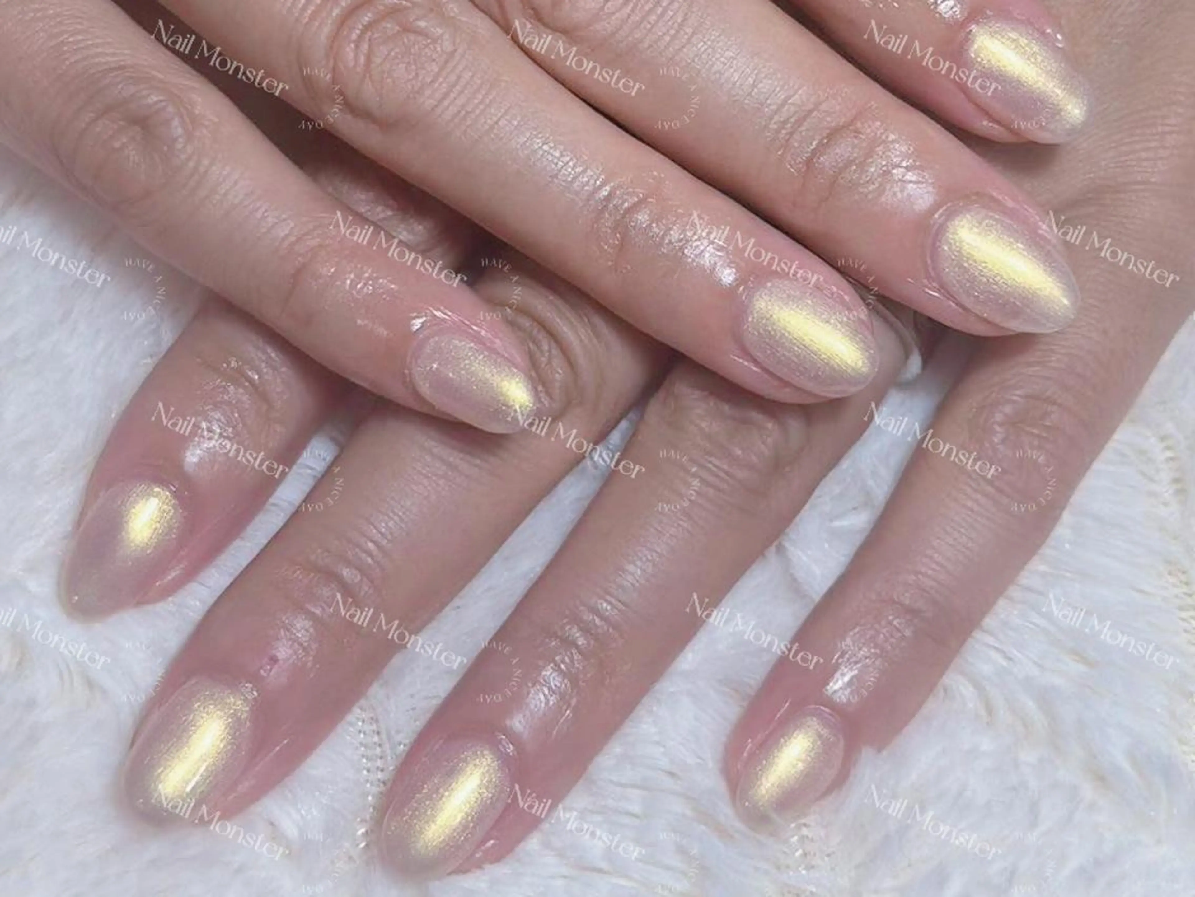 ネイル アートネイル オーロラネイル ガーリー キラキラネイル 韓国ネイル Nail Monsterのネイルデザイン