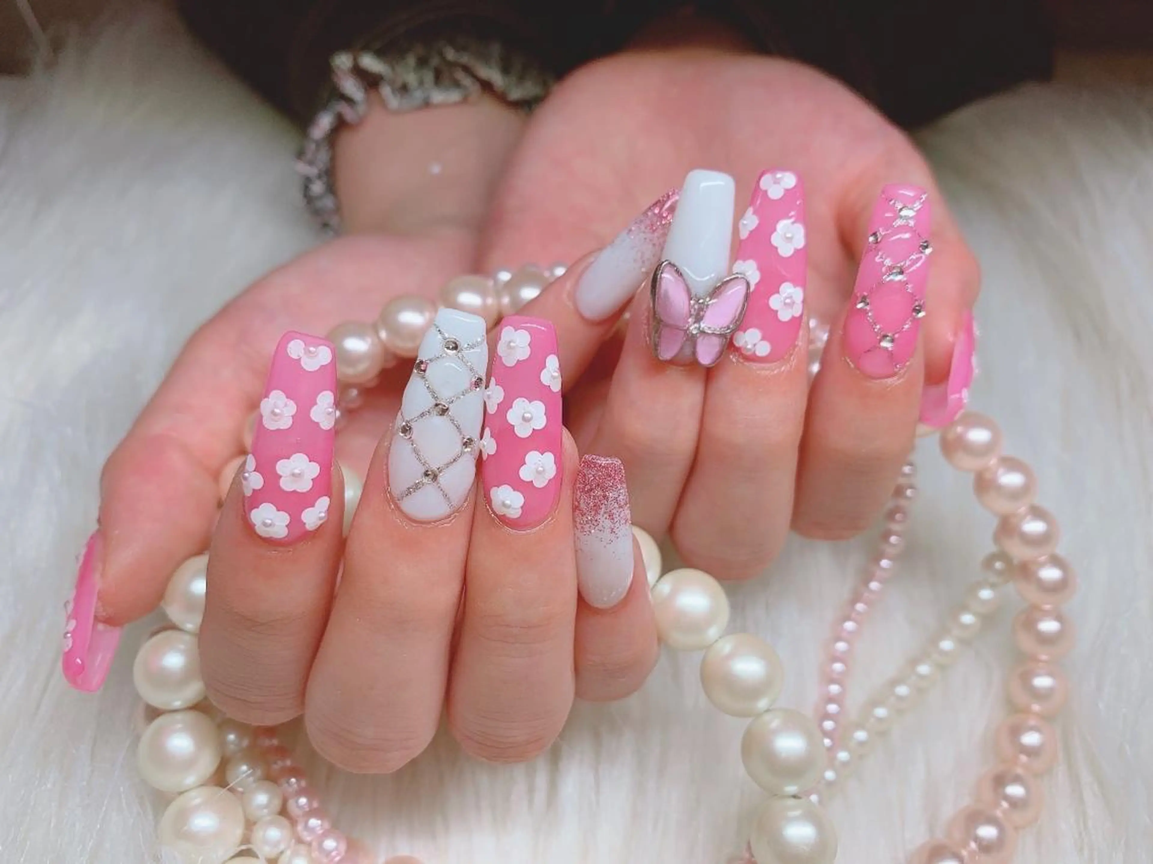 ネイル nail salon Pink Aliceのネイルデザイン