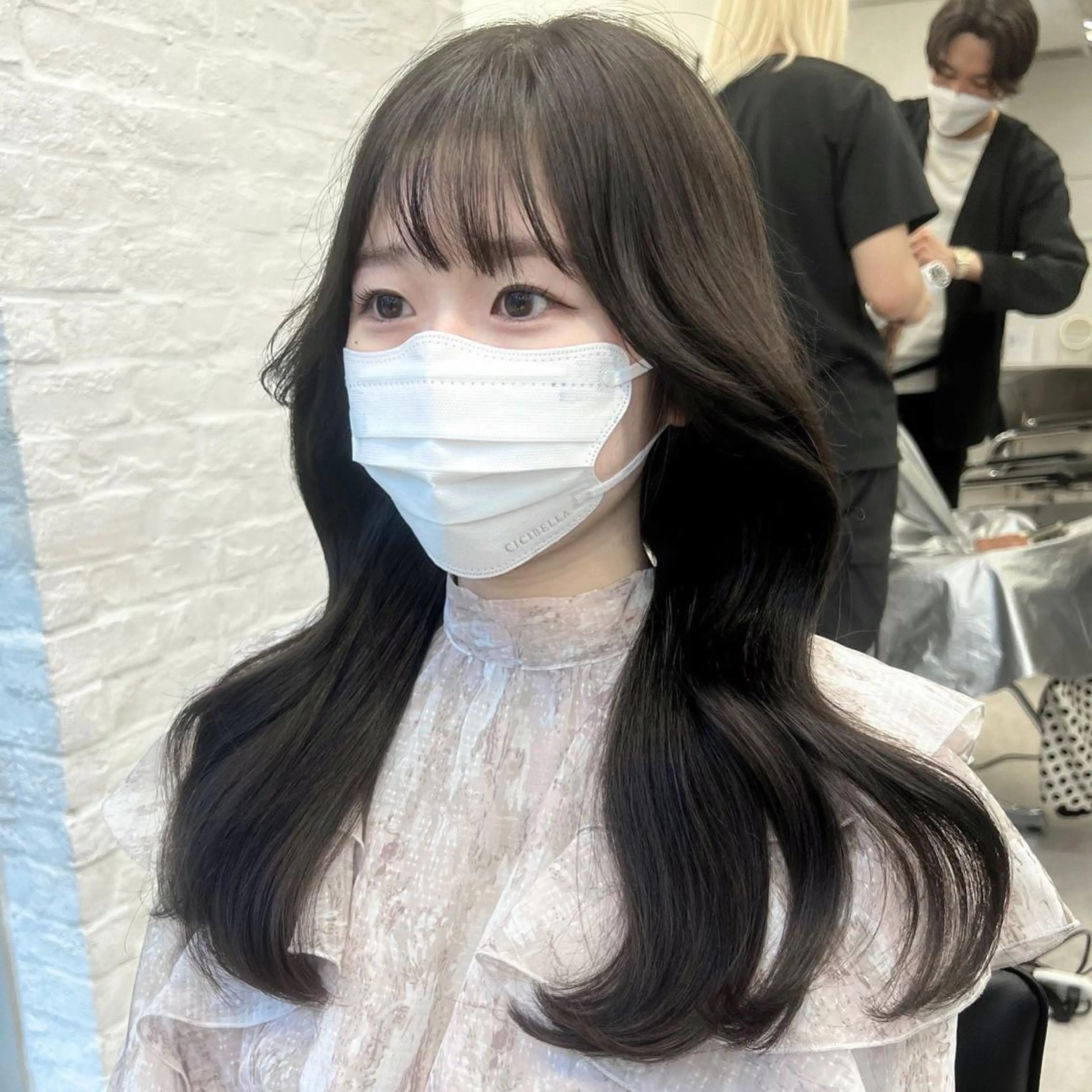 ロング カラー カット ヘアカラー トリートメント 韓国ヘア♡ 顔まわりカットayaのヘアスタイル