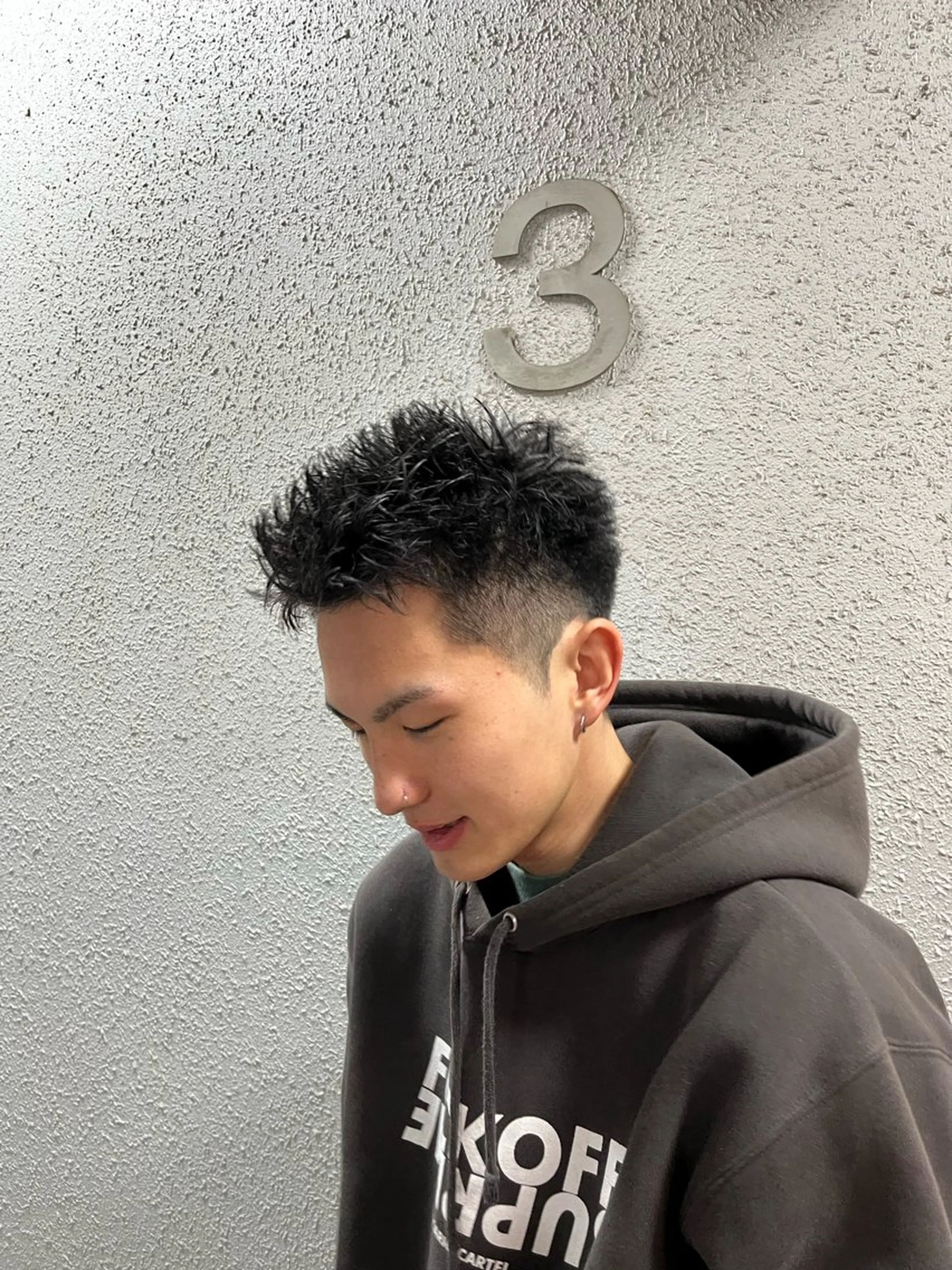ショート カット 中川 蓮のヘアスタイル