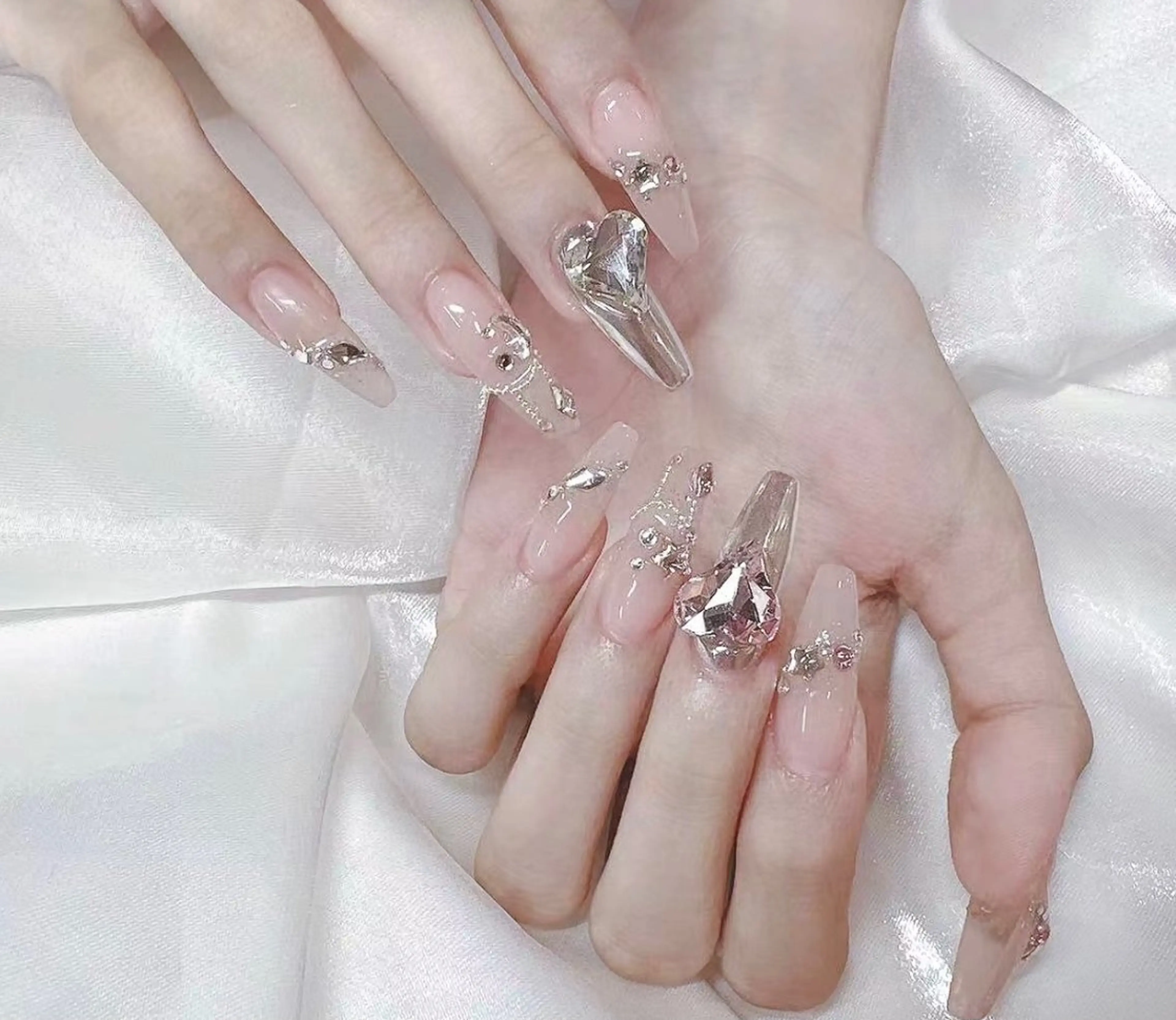 ネイル ハンドネイル D-BEAUTY Nailsalonのネイルデザイン