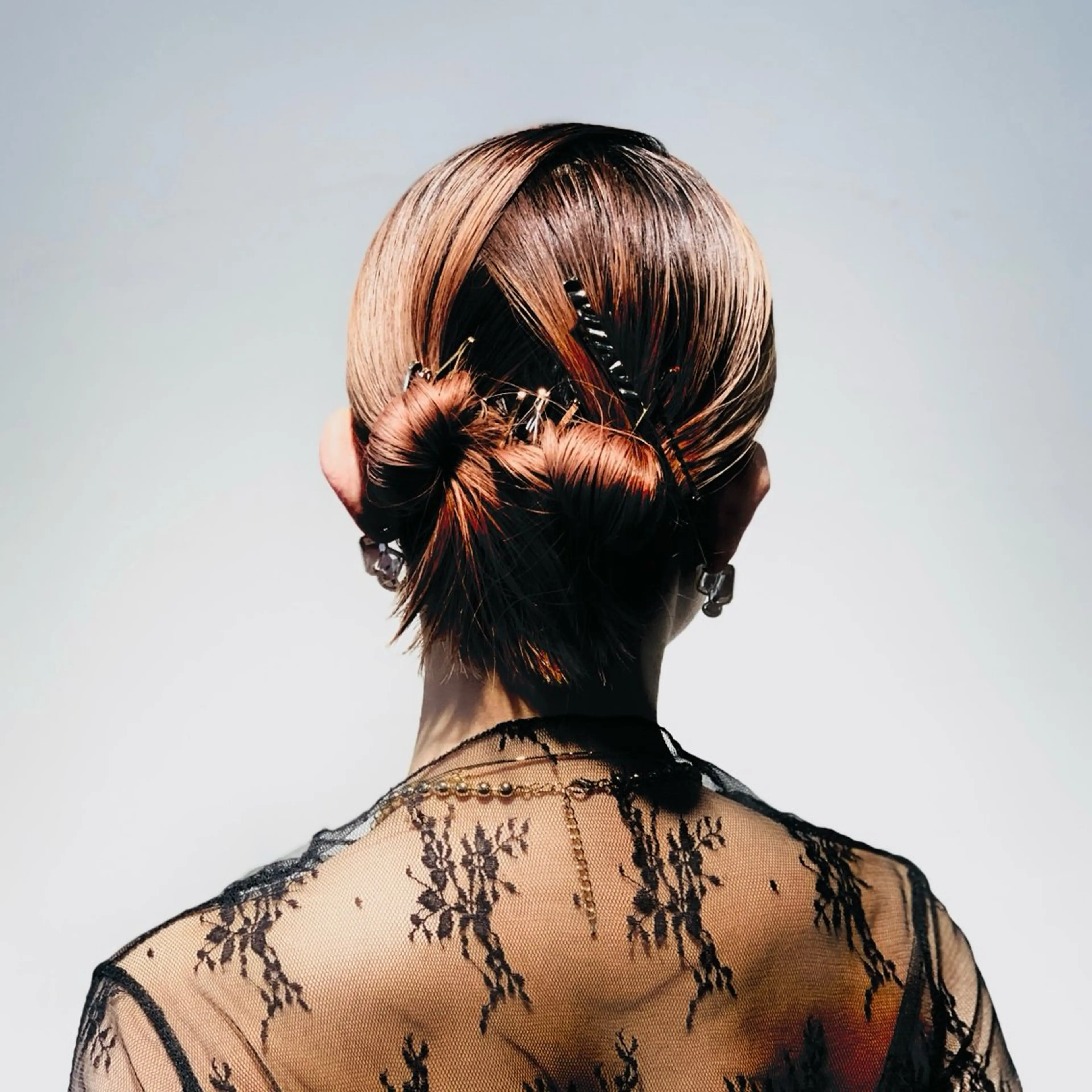 ミディアム ヘアアレンジ ヤノ ナオミのヘアスタイル