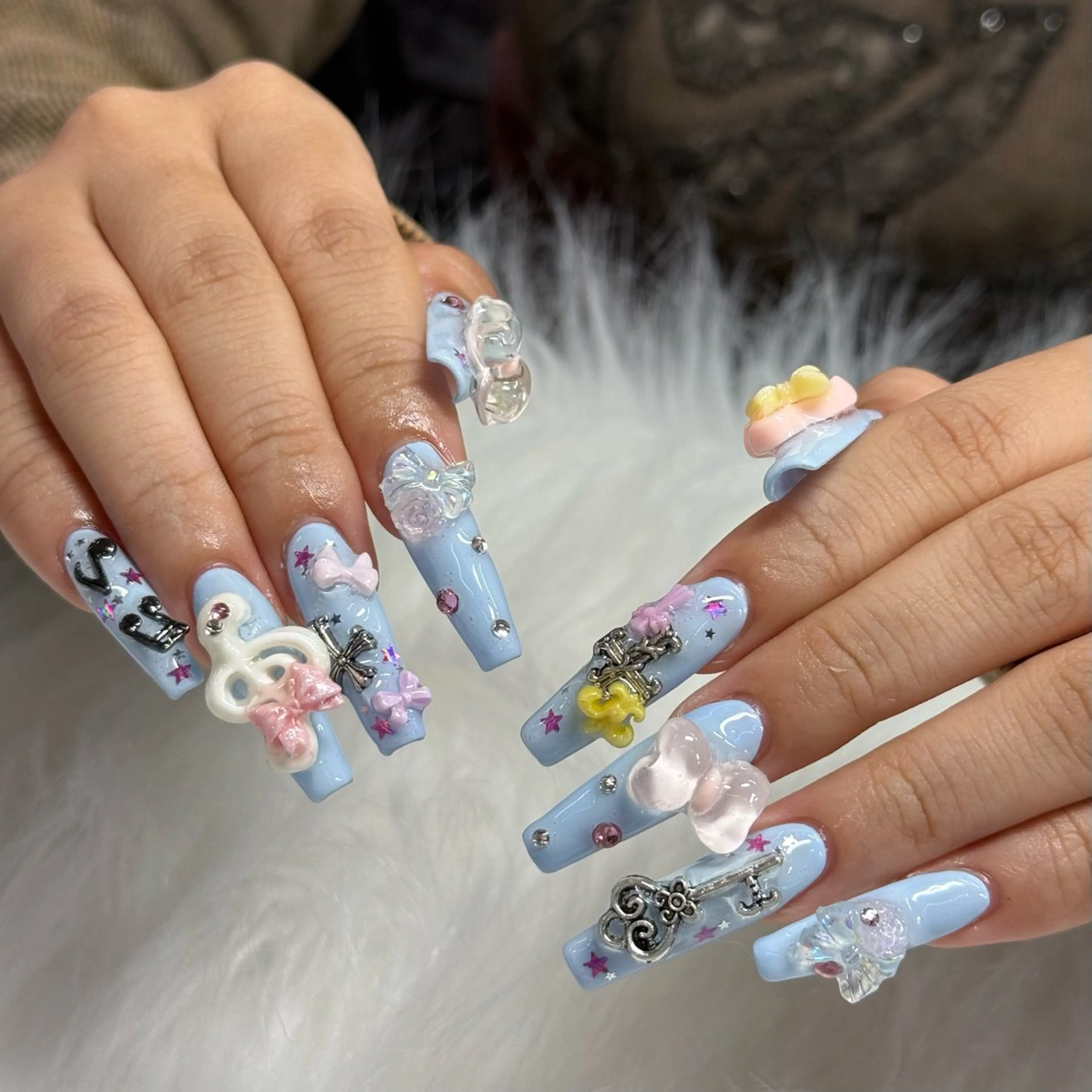 ネイル ハンドネイル WOLTOKYO渋谷 yunaのネイルデザイン