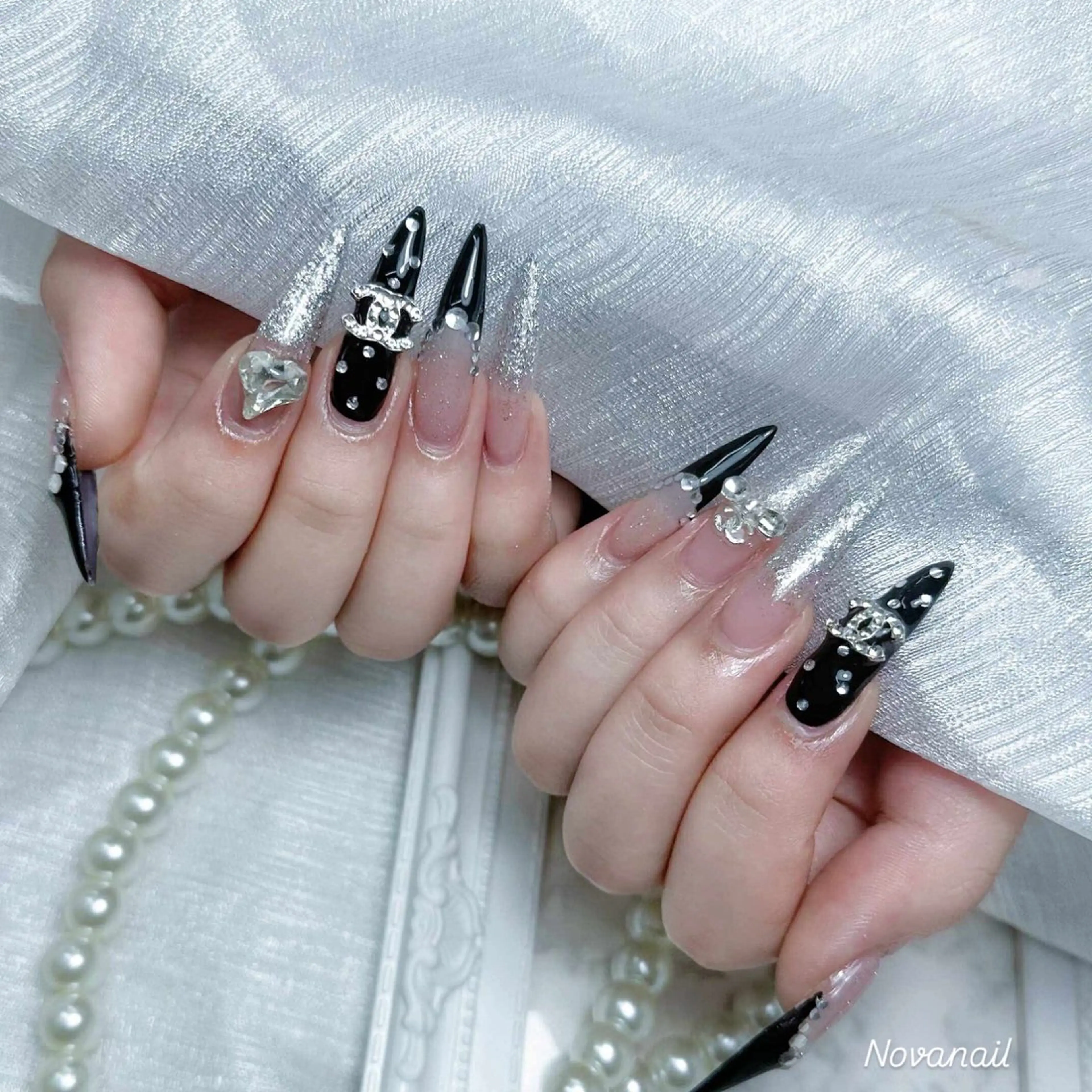 ネイル ハンドネイル ハンドケア Nova Nail Nambaのネイルデザイン