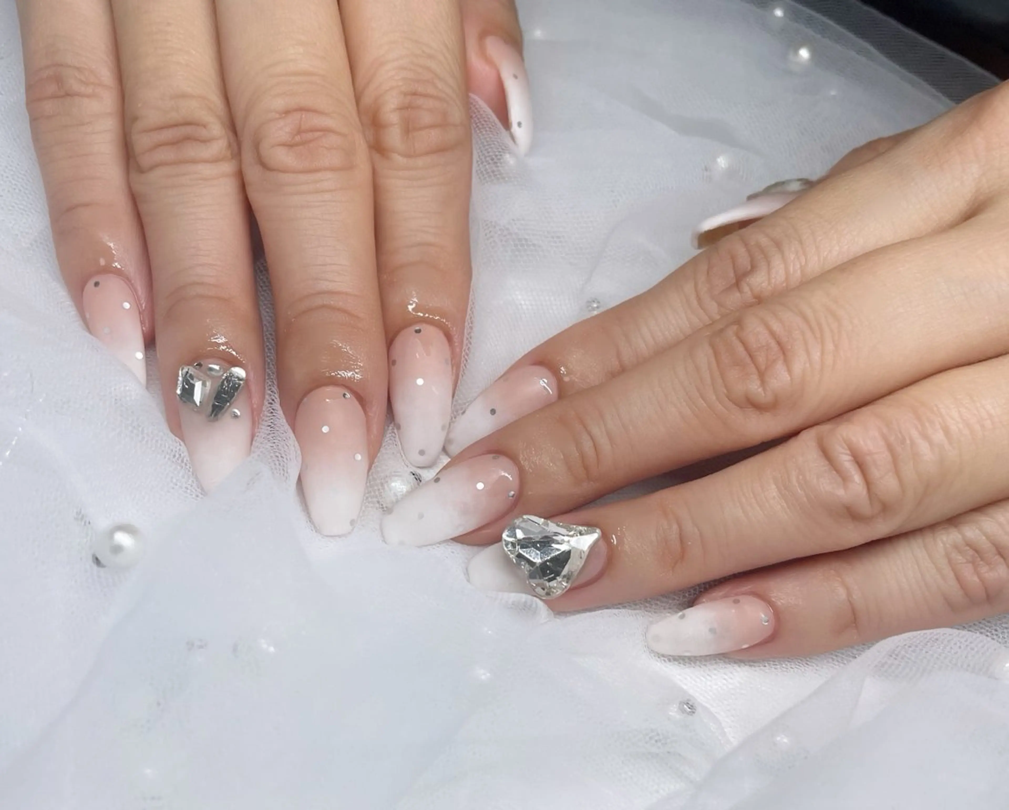 ネイル キラキラネイル マットネイル 冬ネイル 東大阪マツエクネイル reiのマツエク・マツパデザイン