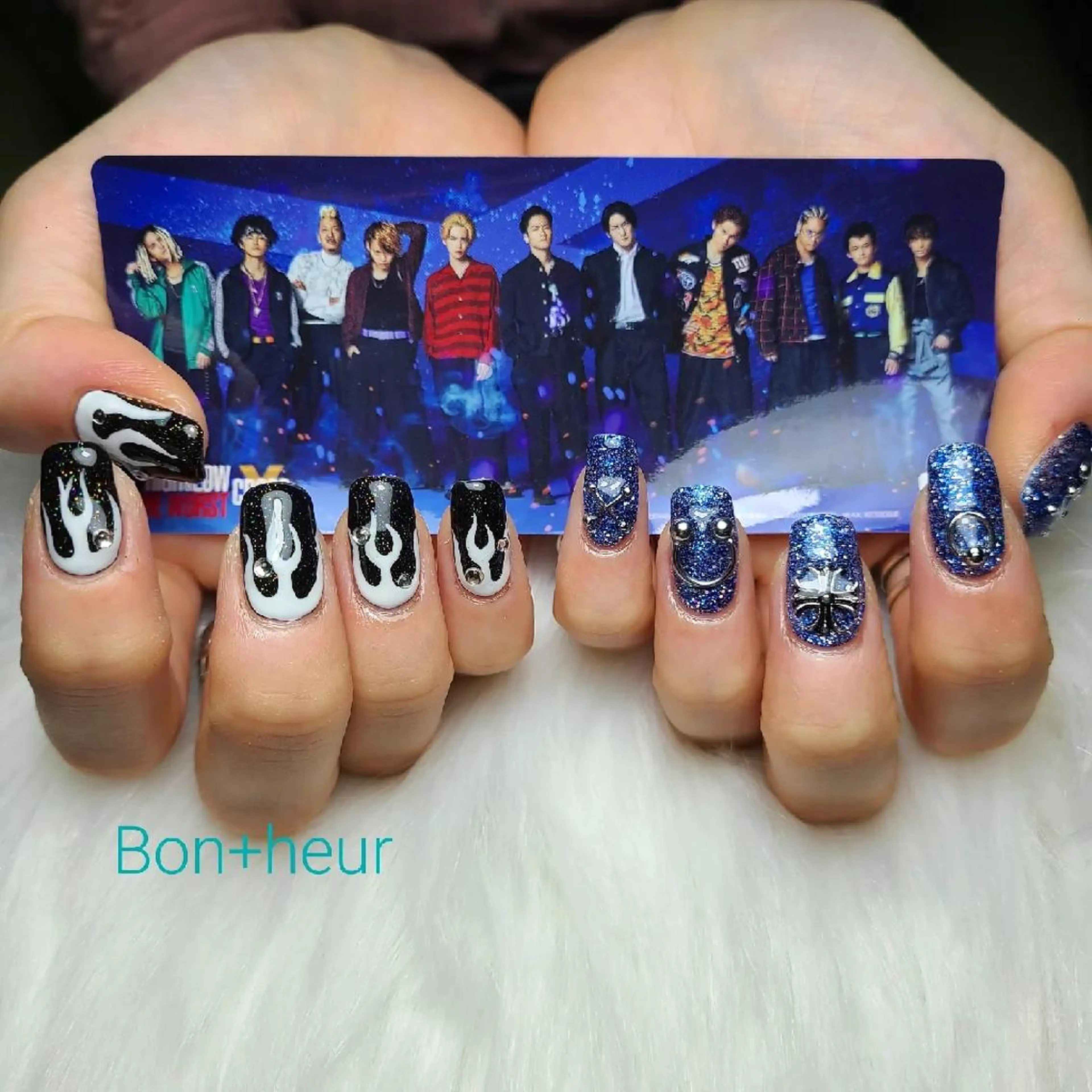 ネイル ジェルネイル ラメ(グリッター) オフィスネイル 夏ネイル ハンドネイル 宮口 紗子のネイルデザイン