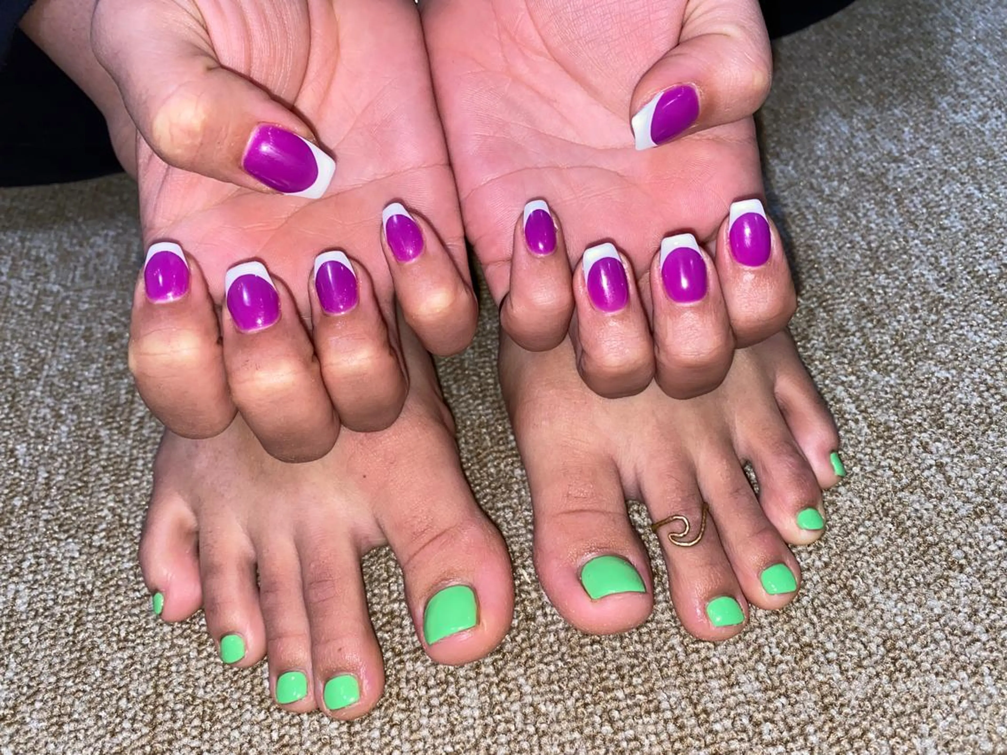 🌼【期間限定】🌼ハンド➕フットセットシンプルコース(ソフトジェルオフ無料・丁寧ケア込)の写真