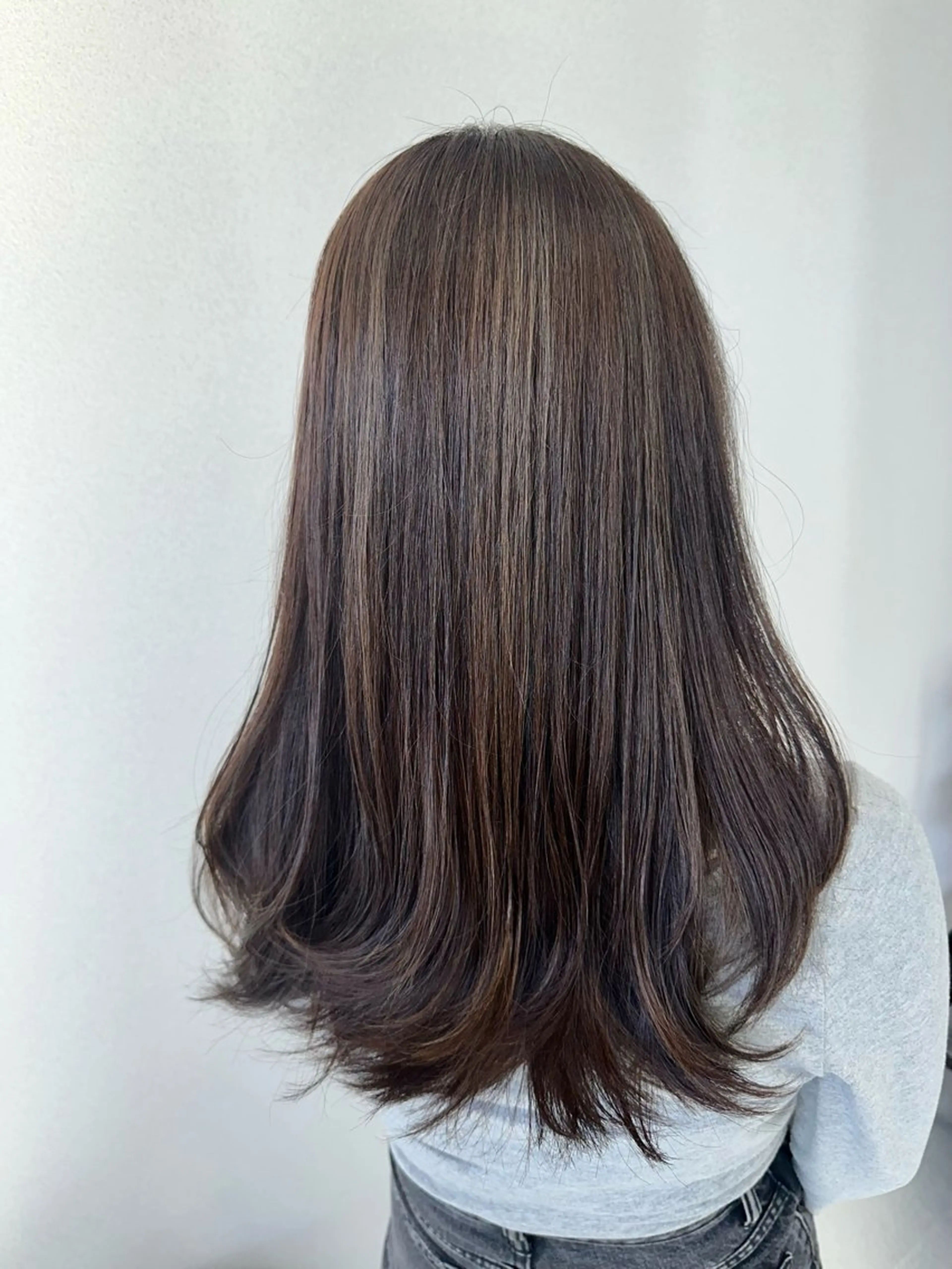 ロング ならざきつぐみ /天王寺/ハイトーンのヘアスタイル