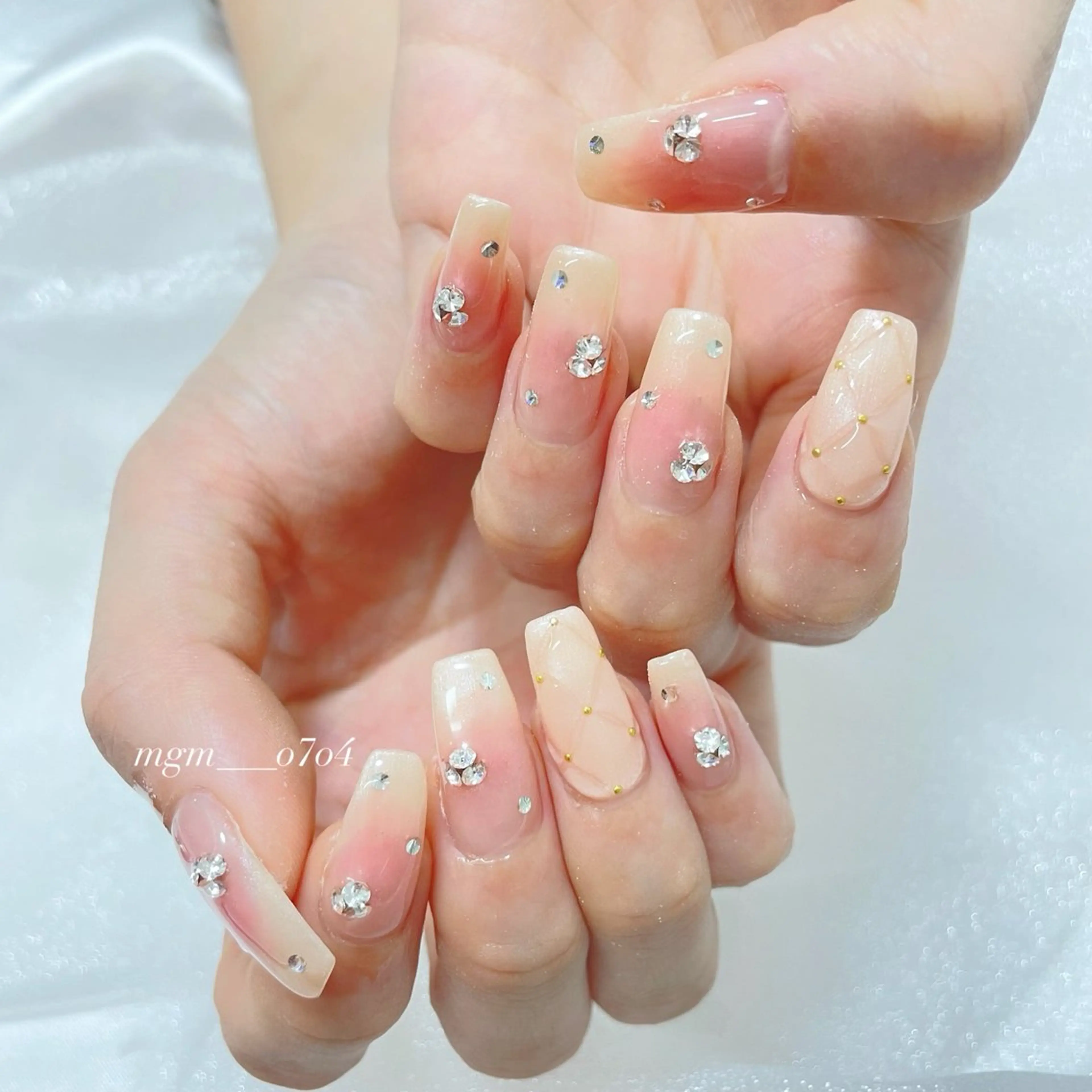 ネイル ハンドネイル ハンドケア MoON...❤︎ MeGuのネイルデザイン