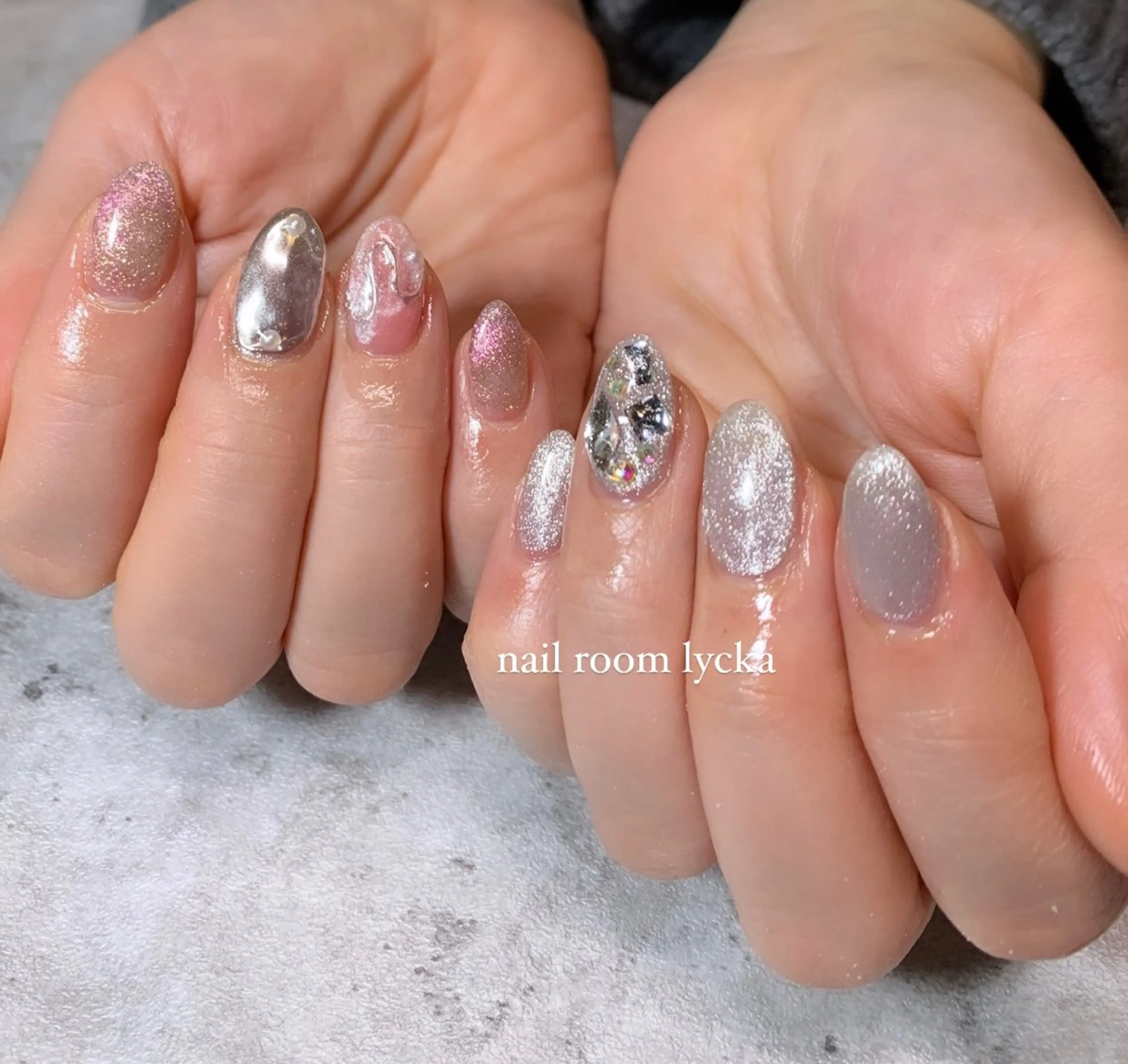 ネイル ﾈｲﾙﾙｰﾑﾘｯｶ 𝐦𝐚𝐲𝐮のネイルデザイン